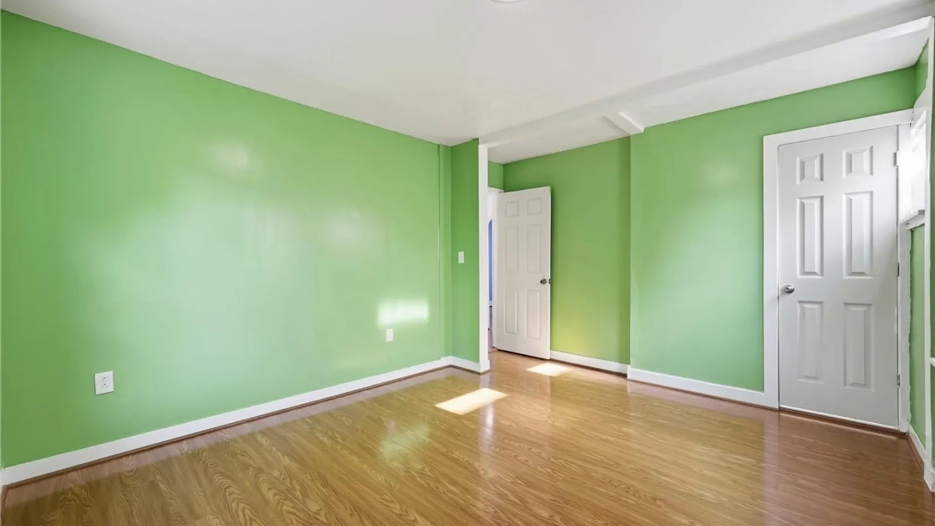 Property at 19 Martha Avenue, Buffalo, NY 14215 13