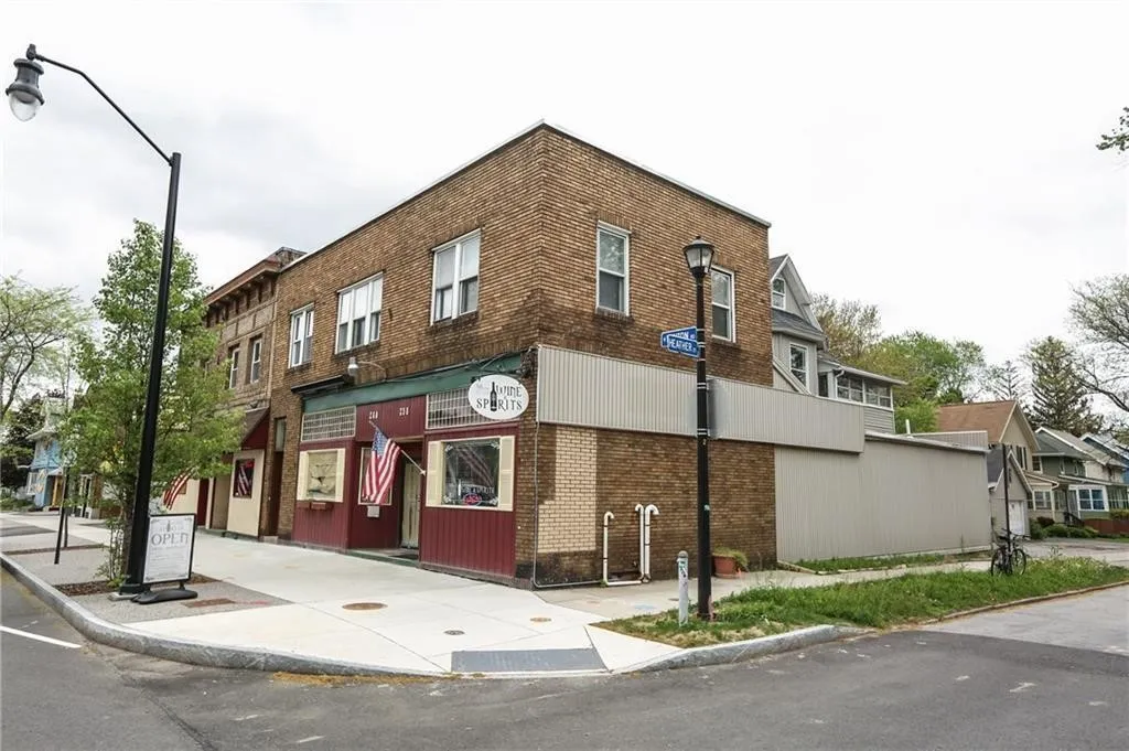 Property at 258 N Winton Road, Rochester, NY 14610