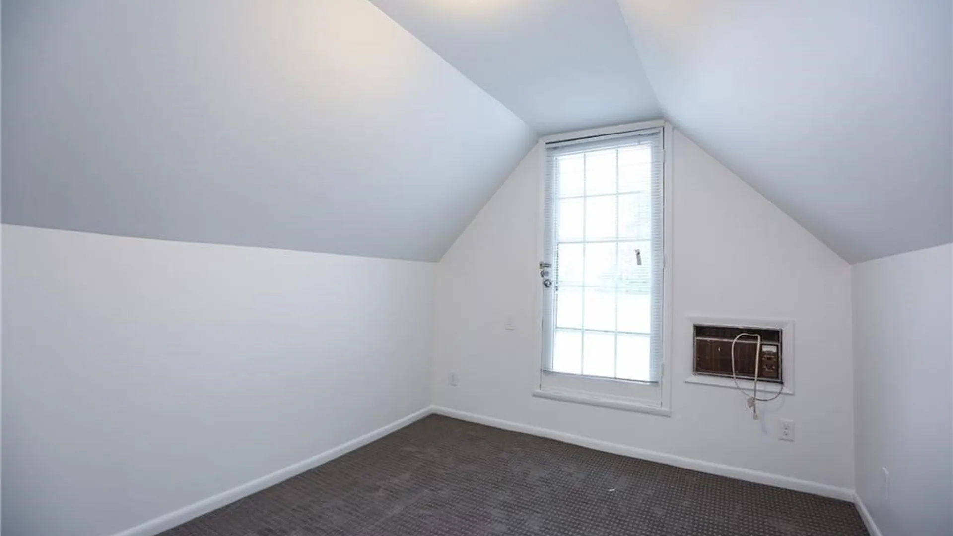 Property at 258 N Winton Road, Rochester, NY 14610 18