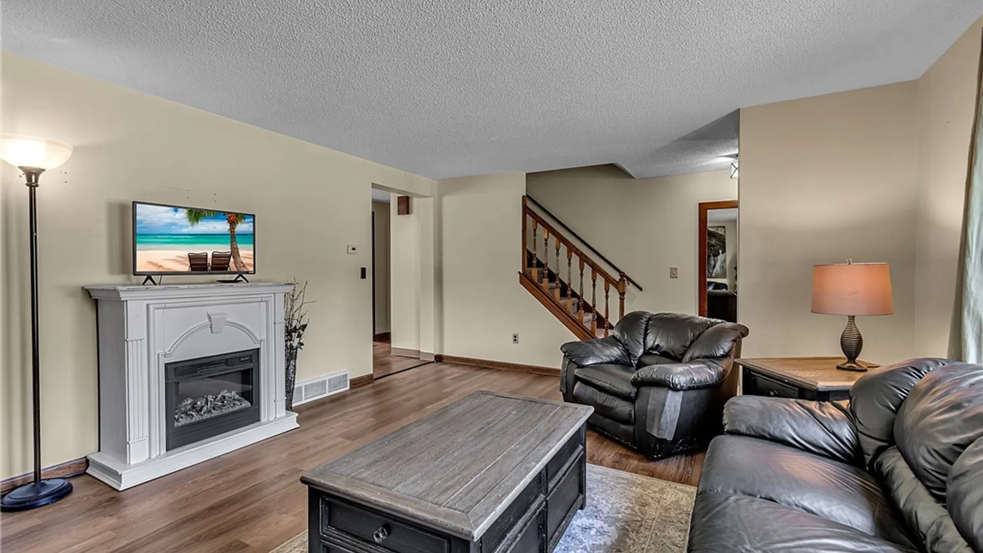 Property at 239 Seneca Creek Road, West Seneca, NY 14224 34