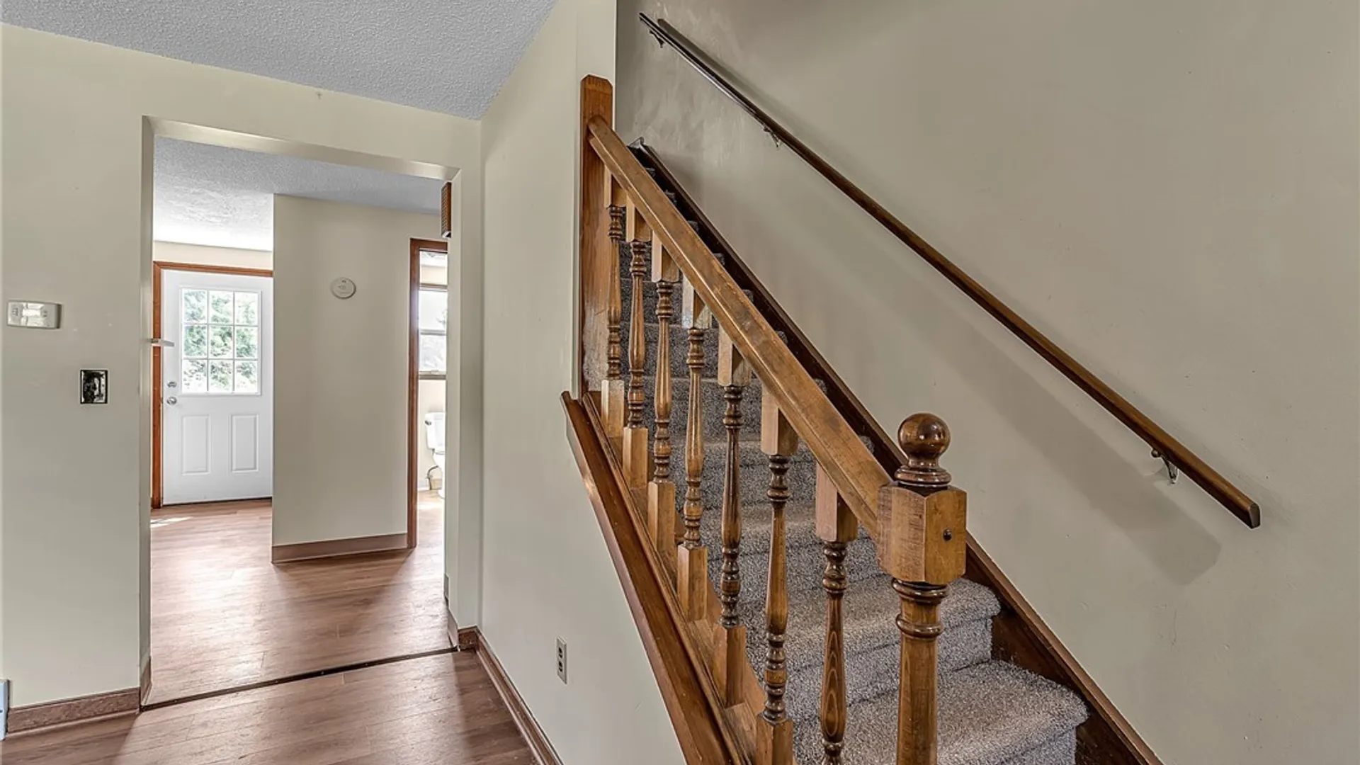 Property at 239 Seneca Creek Road, West Seneca, NY 14224 37