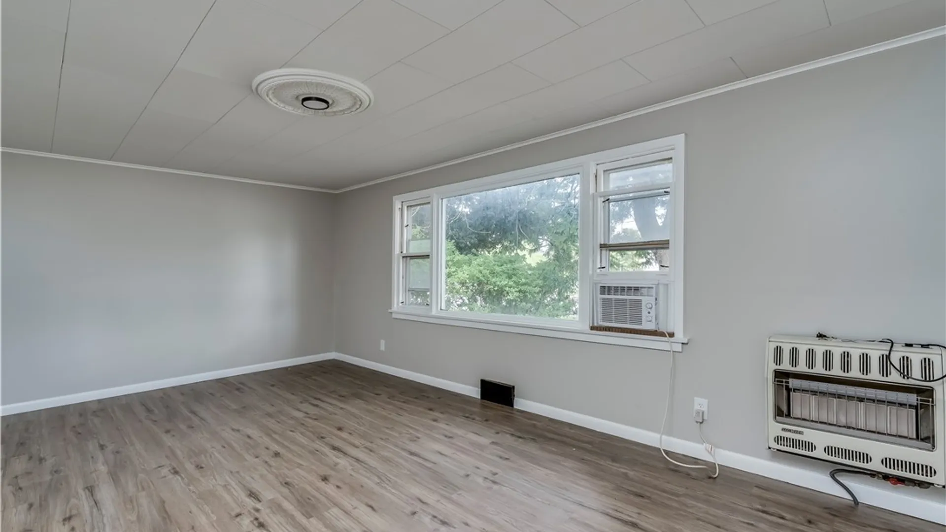 Property at 207 Eastern Boulevard, Watertown City, NY 13601 12