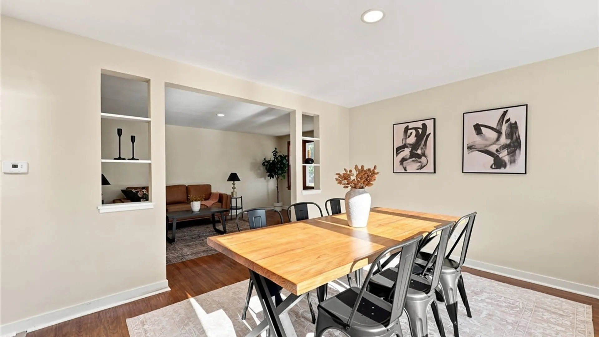 Property at 73 Susan Lane, Buffalo, NY 14220 11