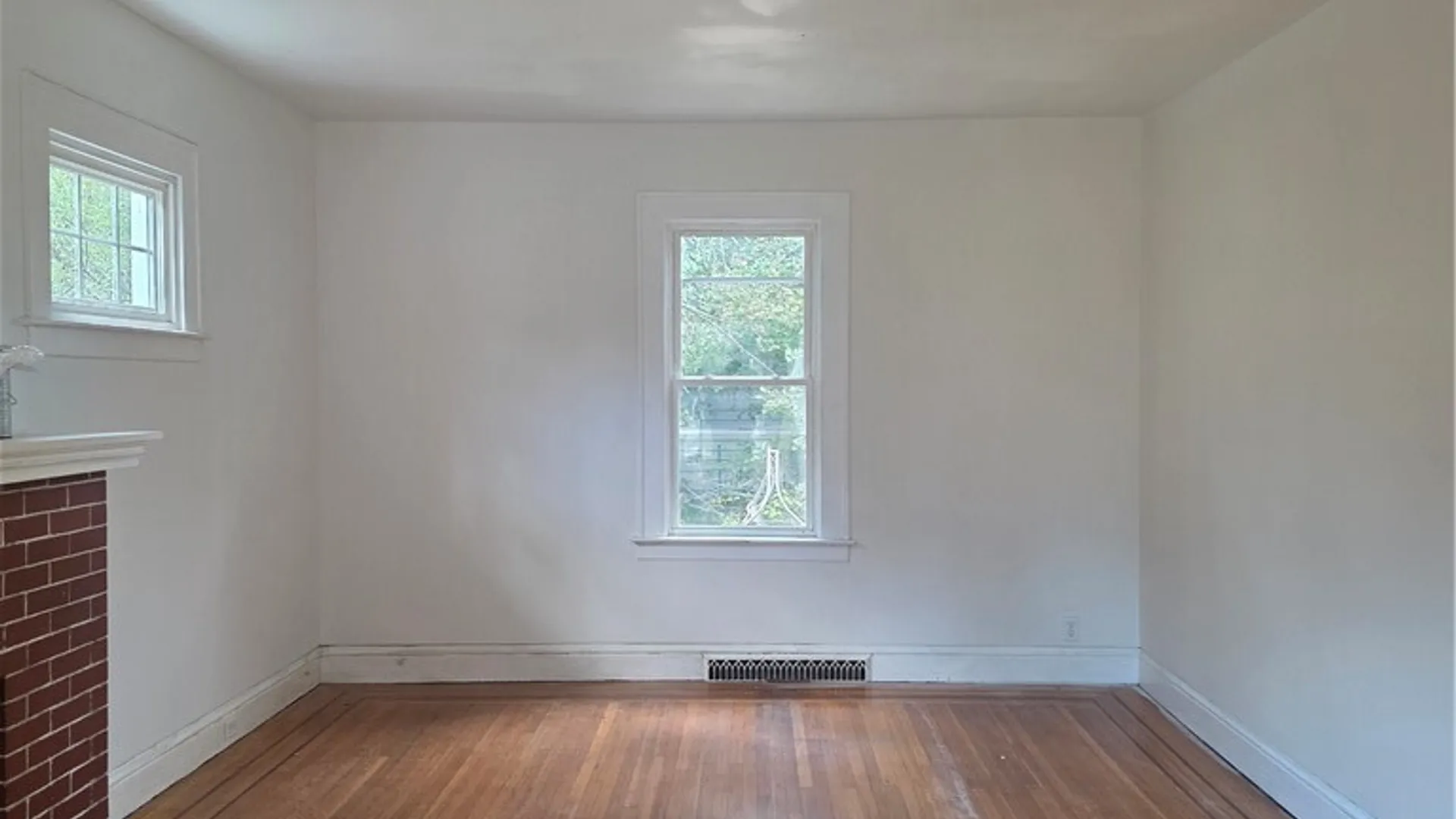 Property at 41 Emerson Avenue, Utica, NY 13501 10