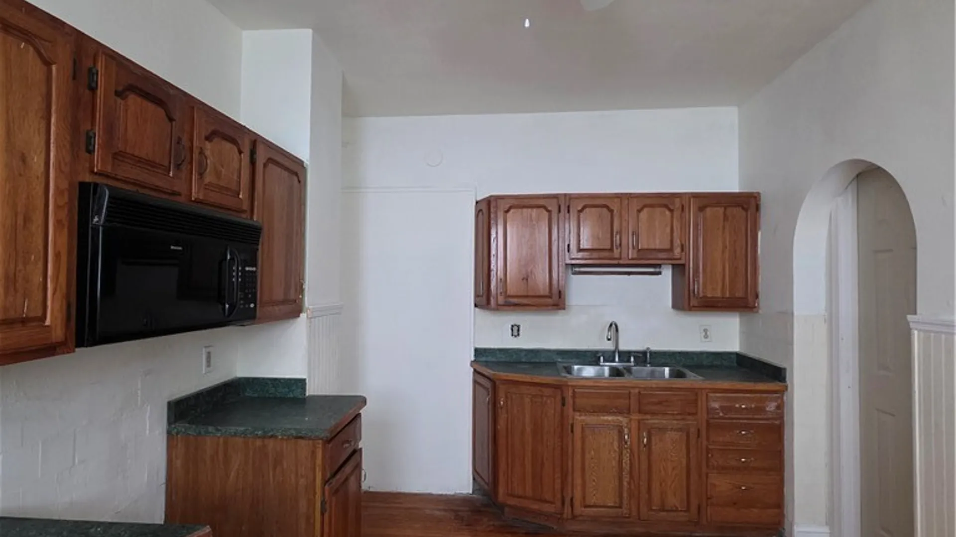 Property at 41 Emerson Avenue, Utica, NY 13501 17