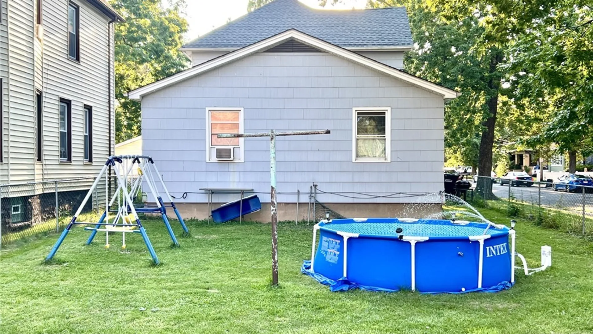 Property at 1511 Cleveland Avenue, Niagara Falls, NY 14305 4