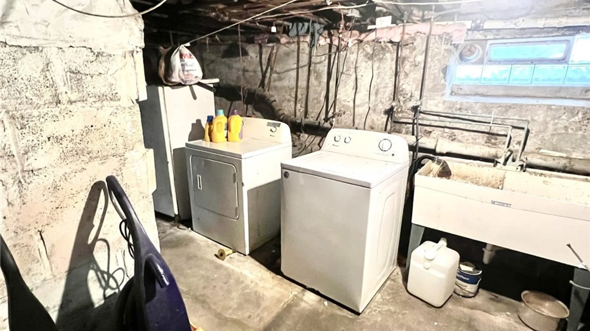 Property at 1511 Cleveland Avenue, Niagara Falls, NY 14305 25