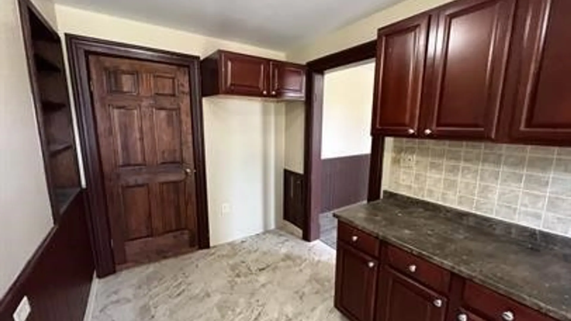 Property at 285 Clinton Street, Lockport City, NY 14094 18