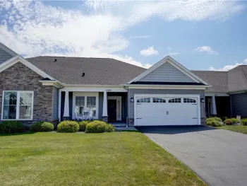 Property at 1009 Pathway Ln, Webster, NY 14580