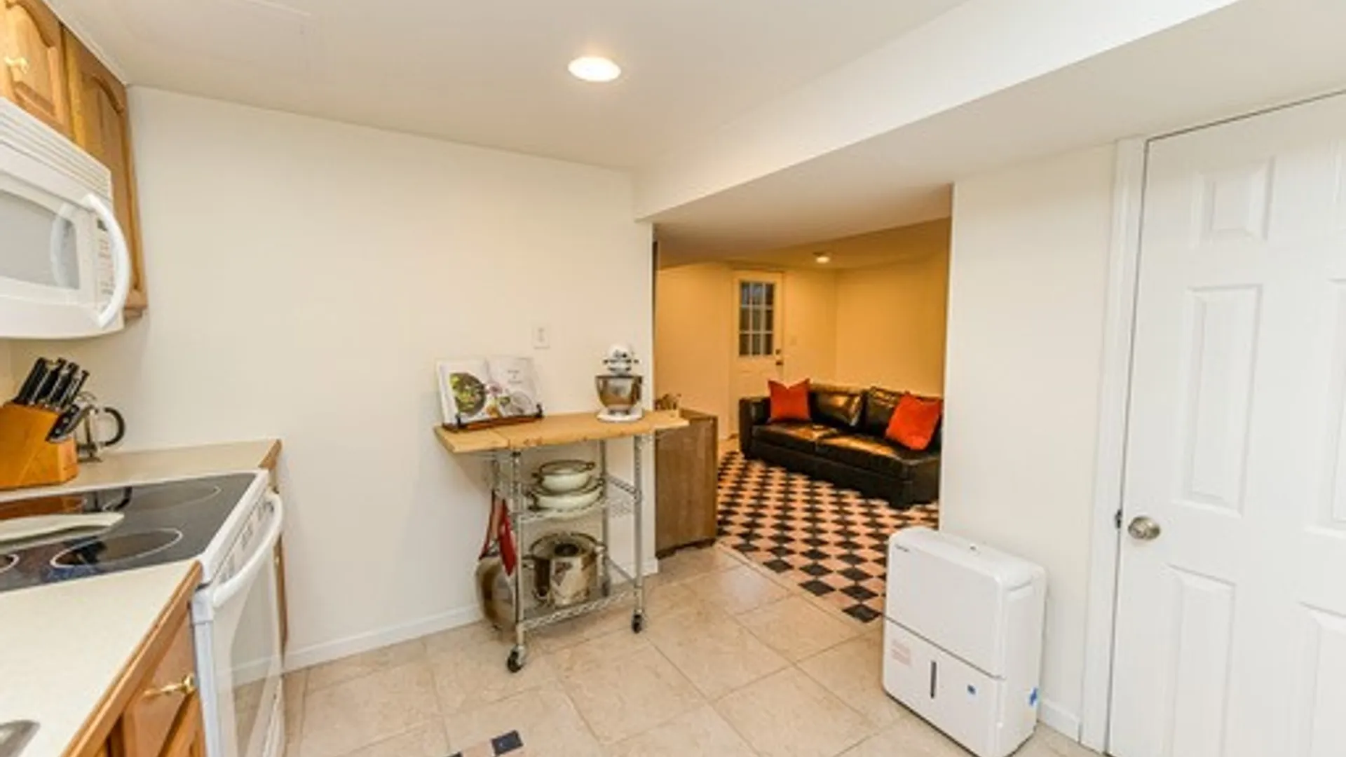Property at 28 Stallion Circle, Greece, NY 14626 36