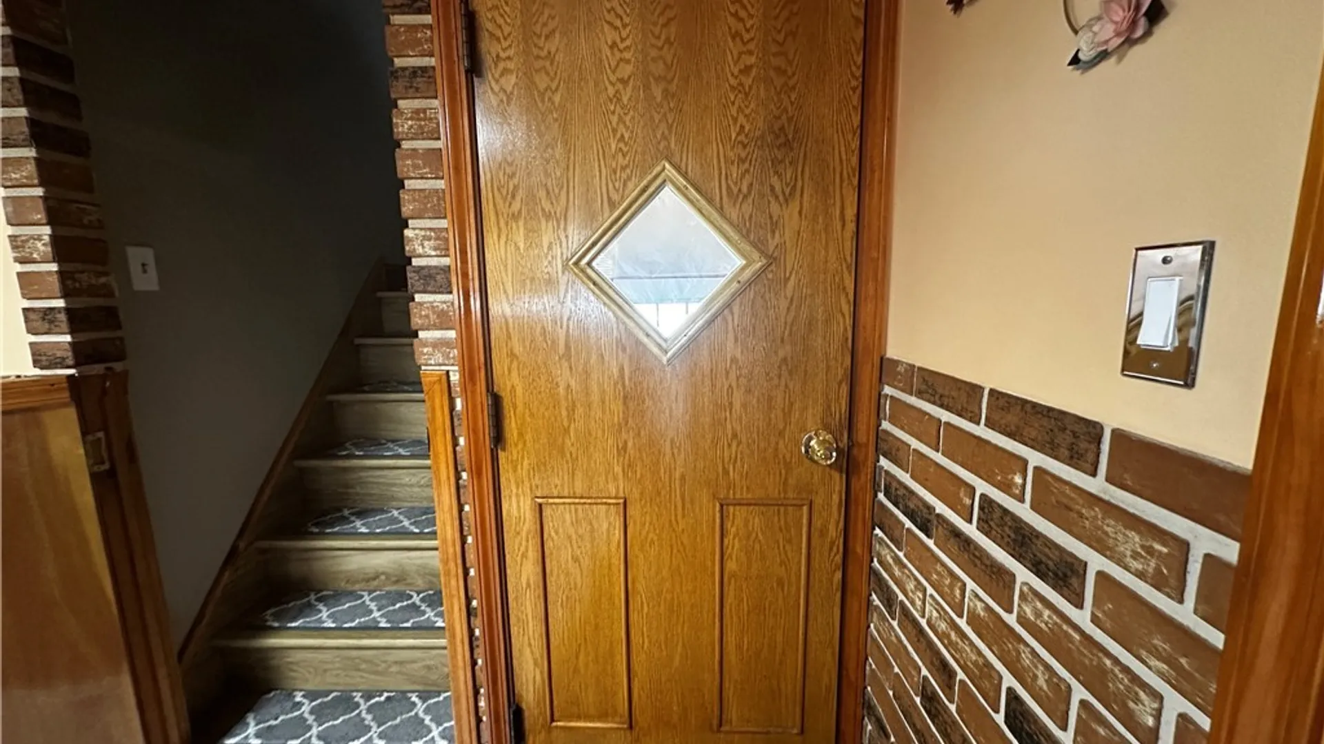 Property at 470 N Ogden Street, Buffalo, NY 14212 32
