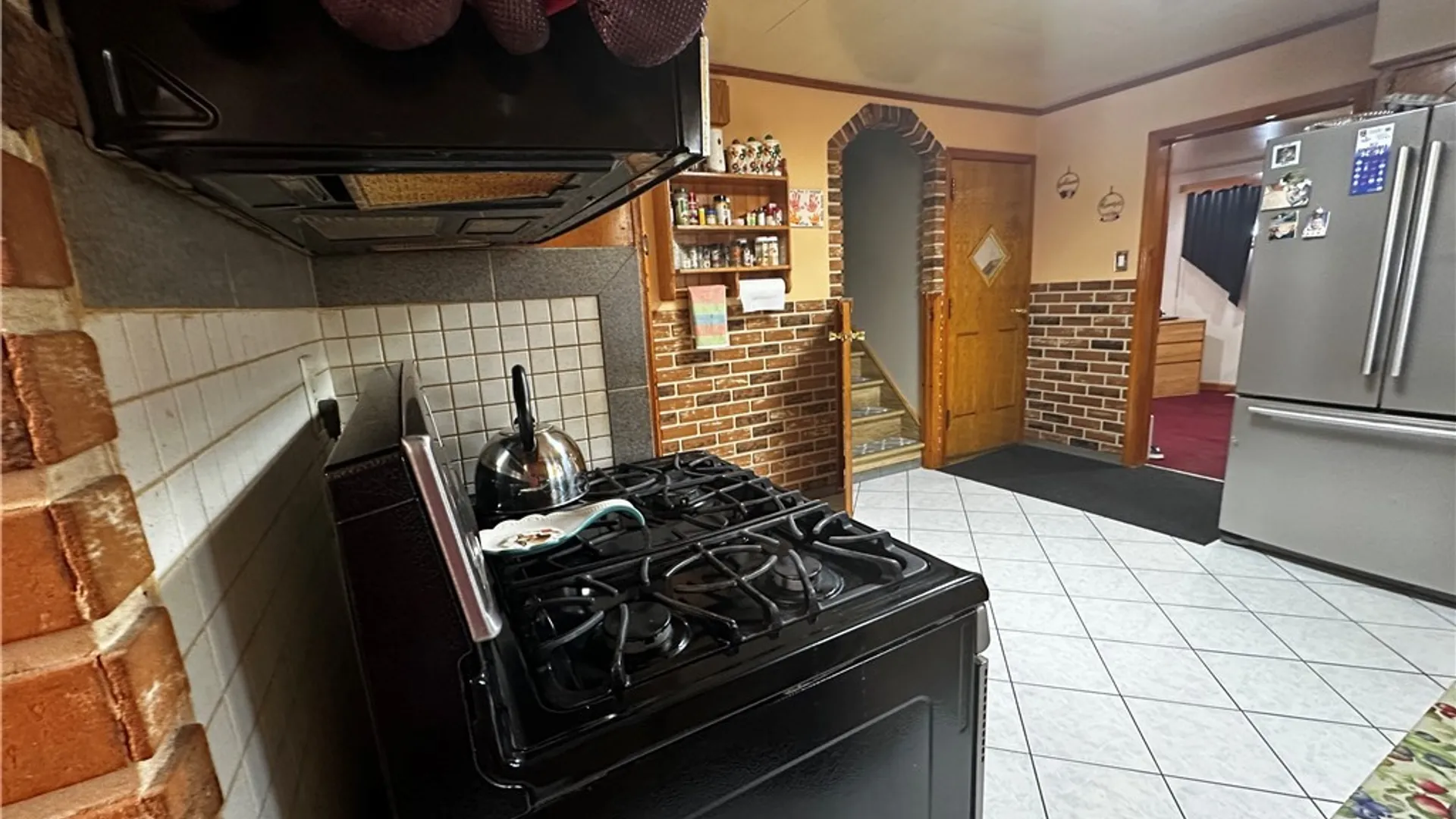 Property at 470 N Ogden Street, Buffalo, NY 14212 16