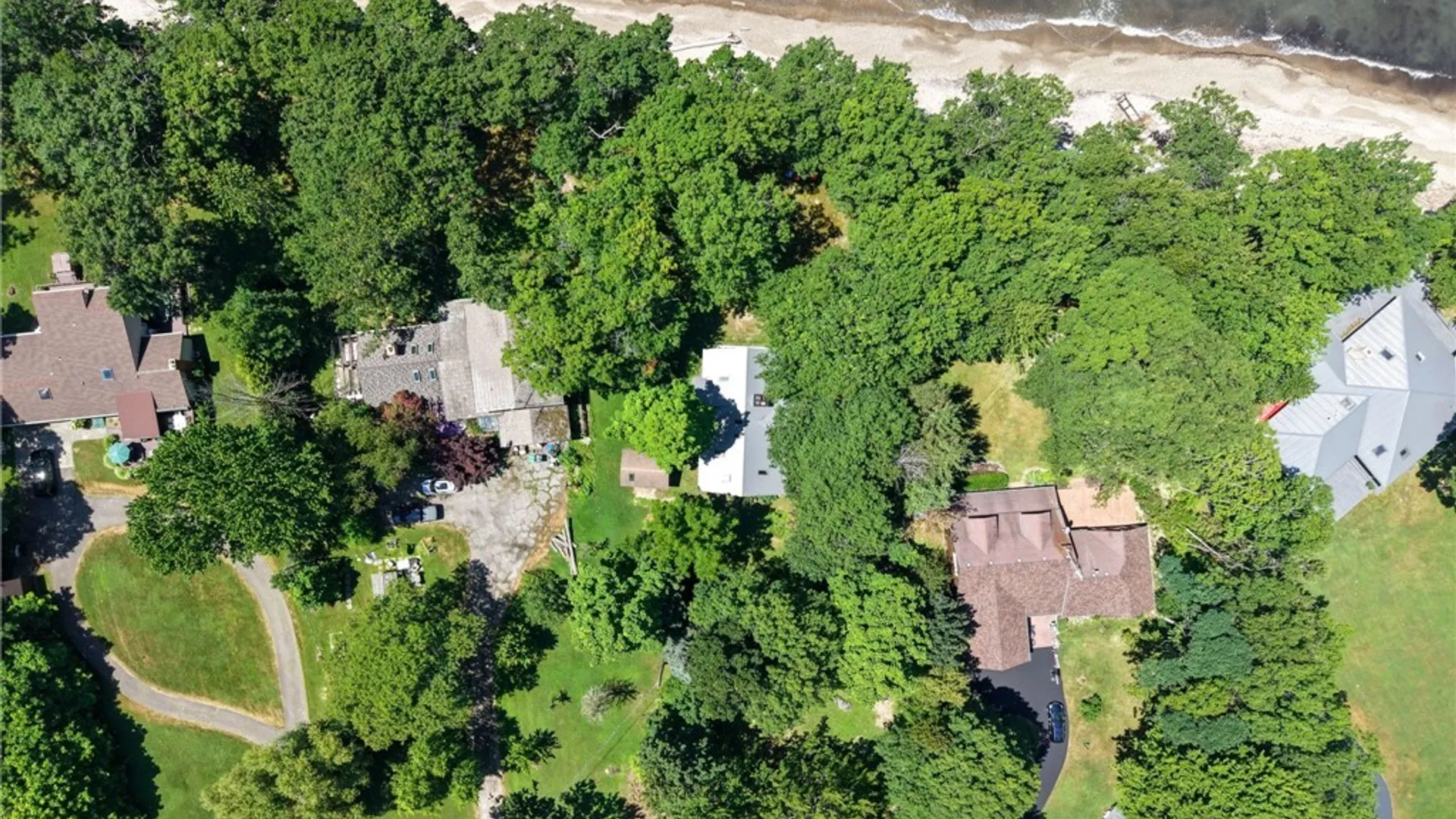 Property at 8 Surfside Drive, Brant, NY 14081 9