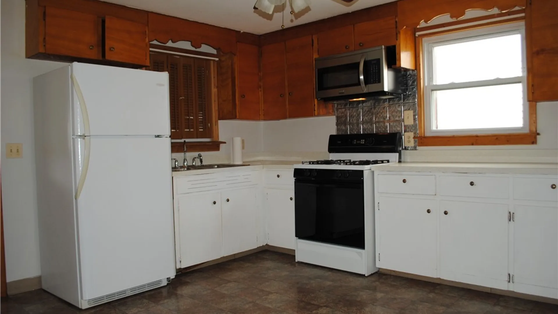 Property at 178 Hillsdale Avenue, Syracuse, NY 13206 13