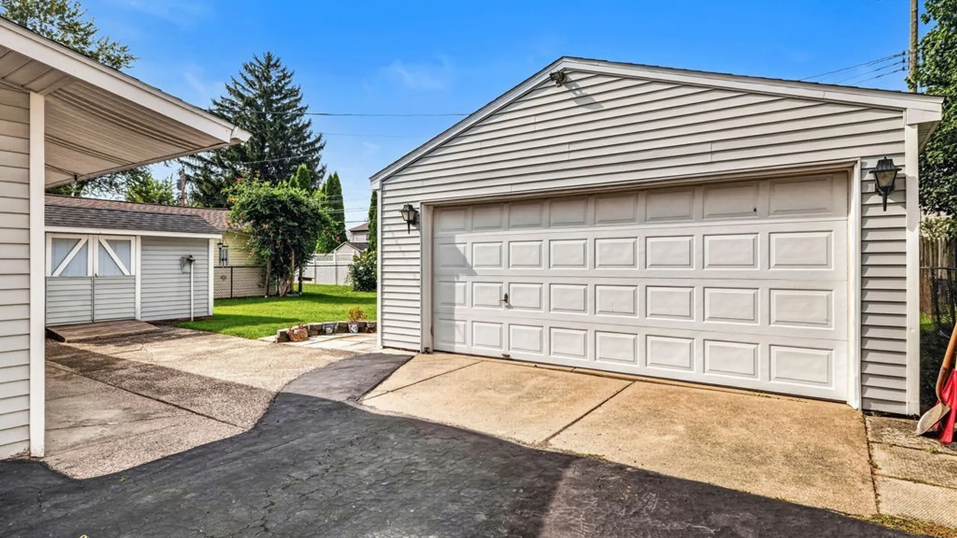 Property at 40 Bellhurst Road, Tonawanda, NY 14150 7