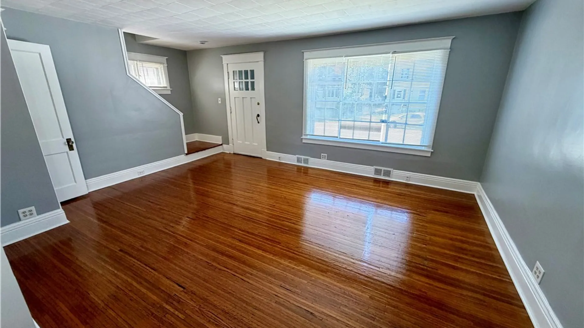 Property at 114 Winspear Avenue, Buffalo, NY 14214 7
