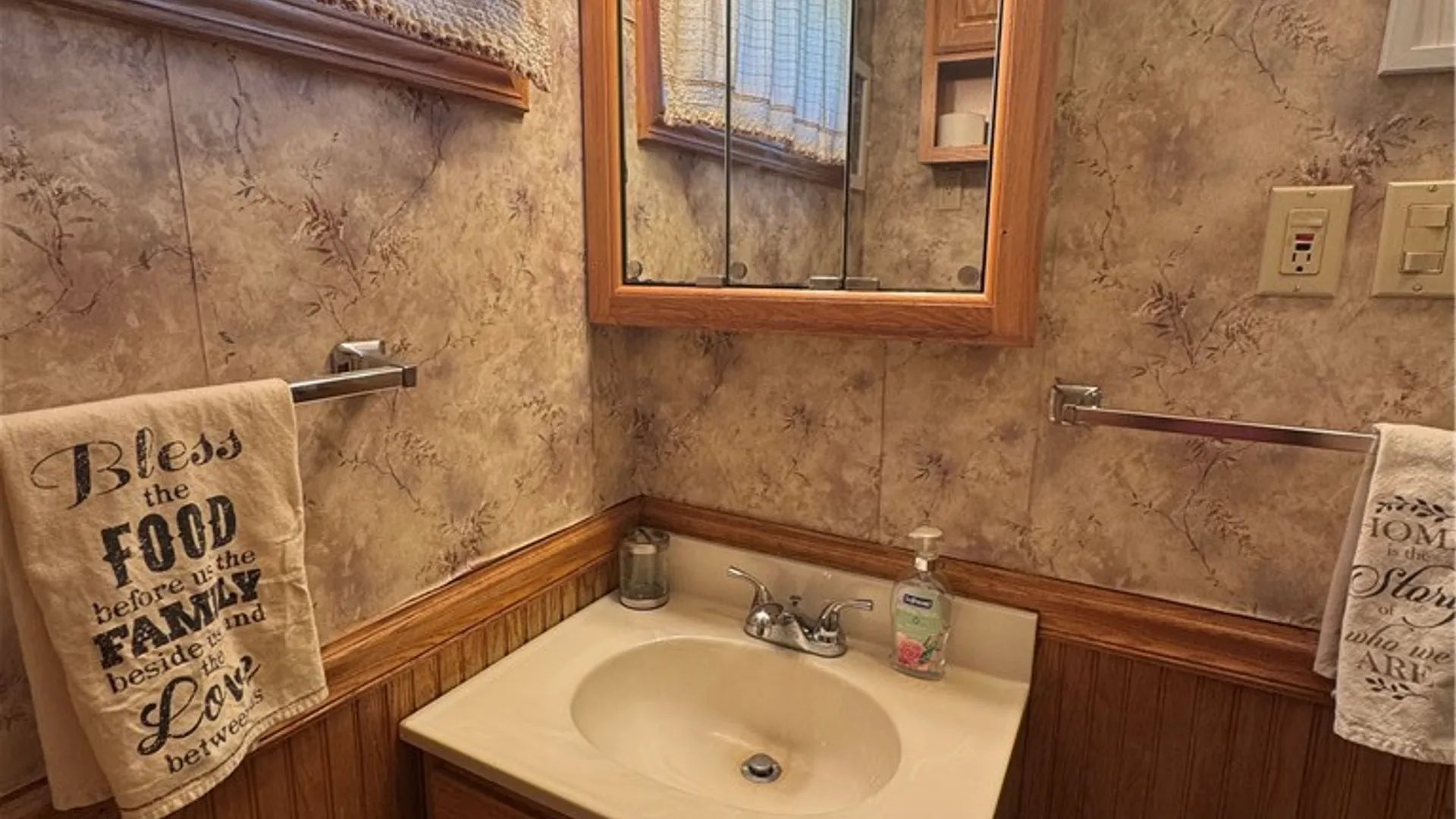 Property at 420 Stafford Street, Palmyra, NY 14522 20