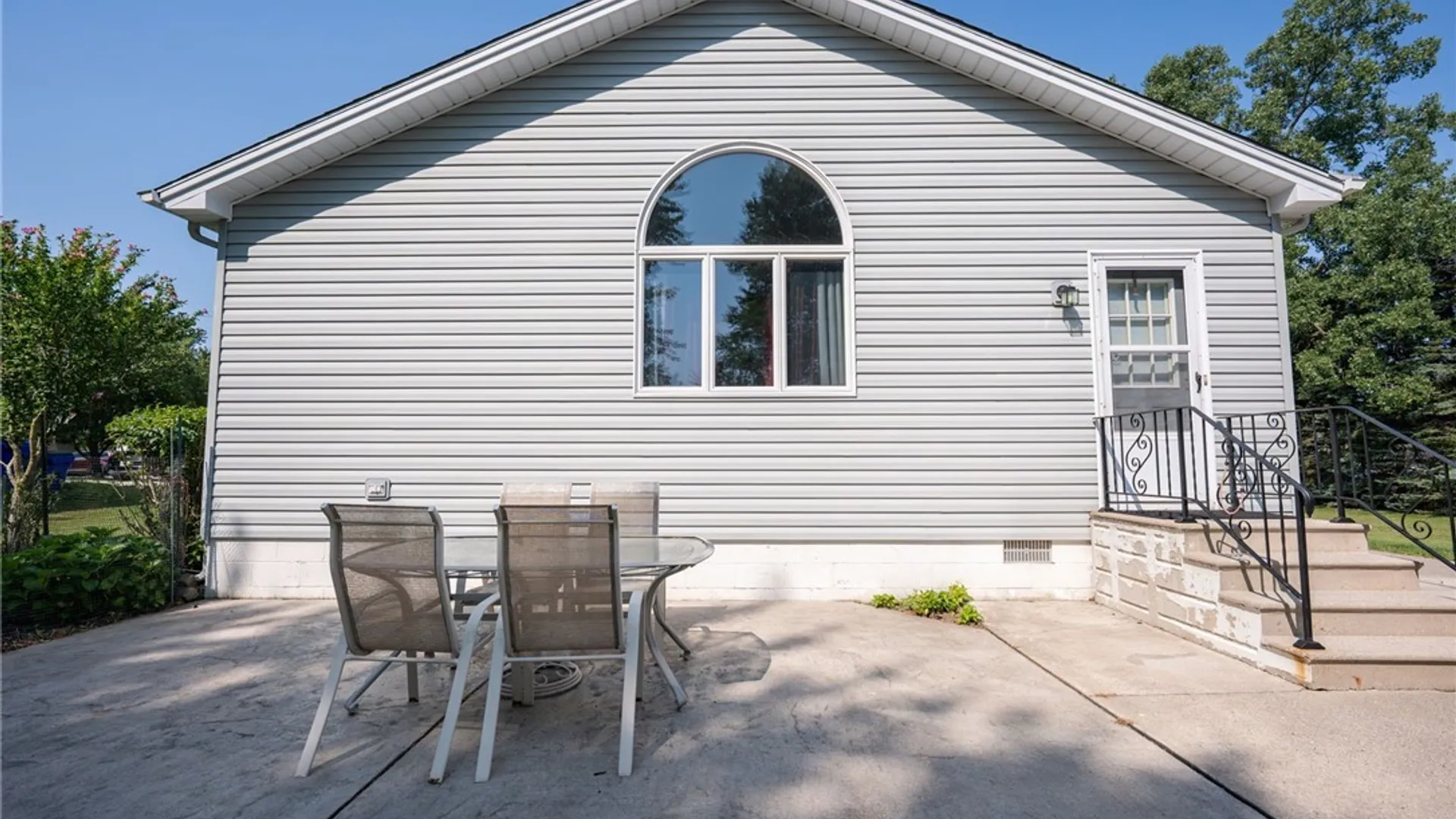 Property at 127 Broadway Street, West Seneca, NY 14224 39