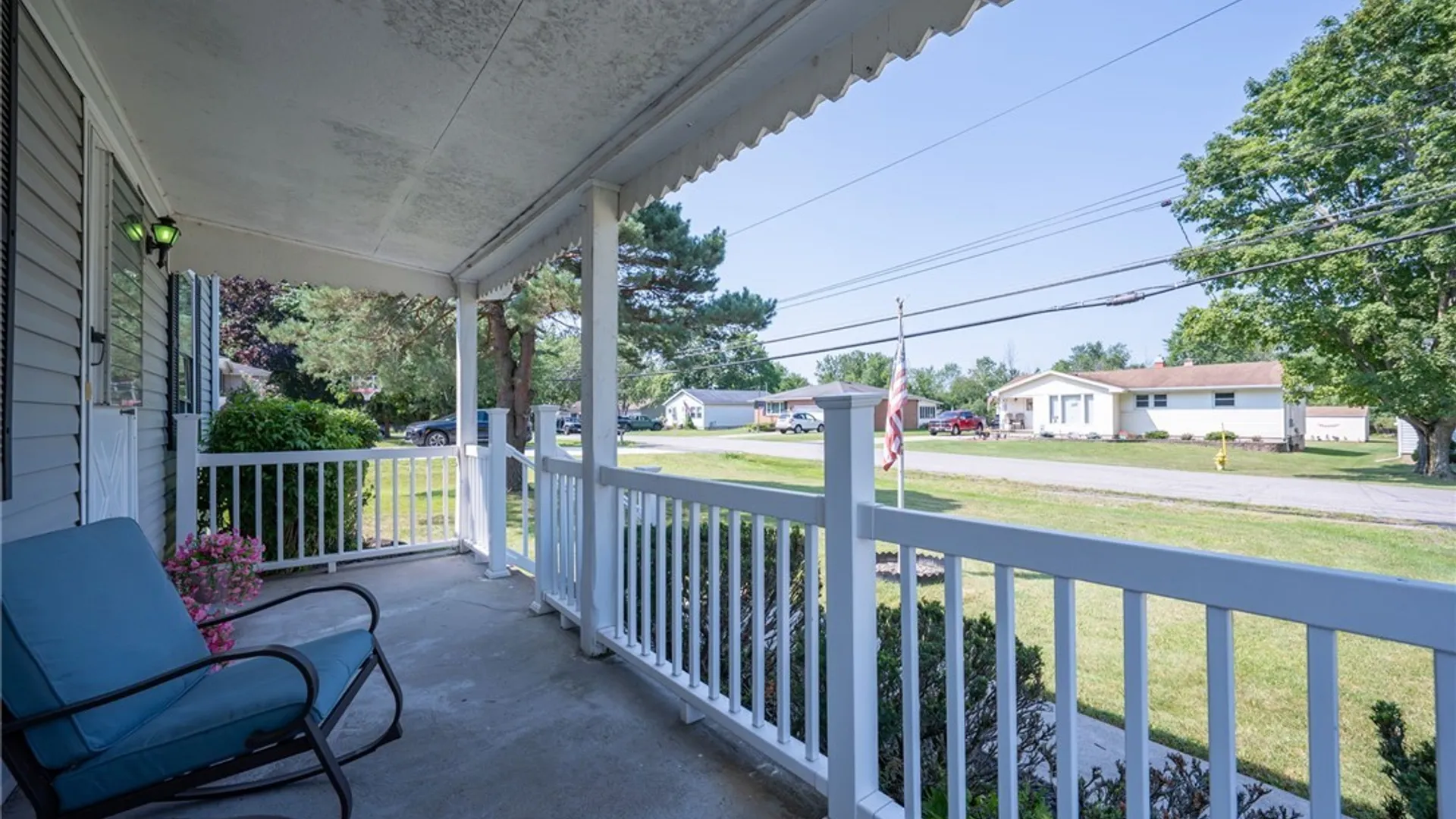 Property at 127 Broadway Street, West Seneca, NY 14224 7