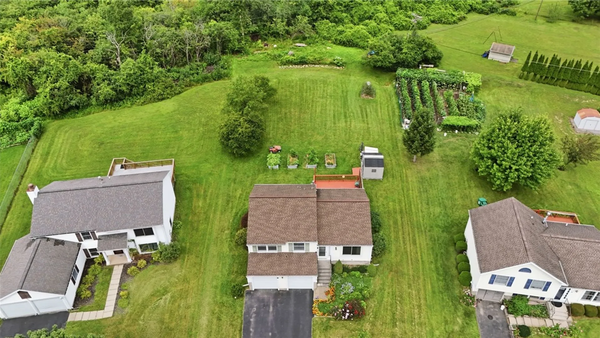 Property at 74 Galway Drive, Henrietta, NY 14623 38