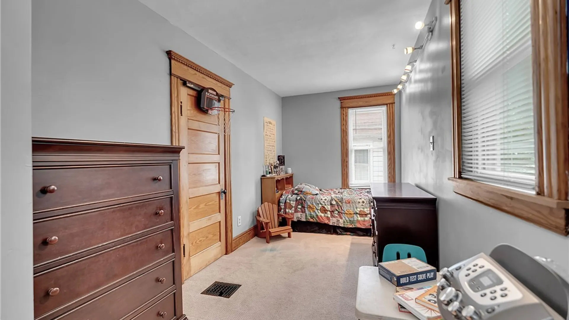 Property at 89 Fields Avenue, Buffalo, NY 14210 31
