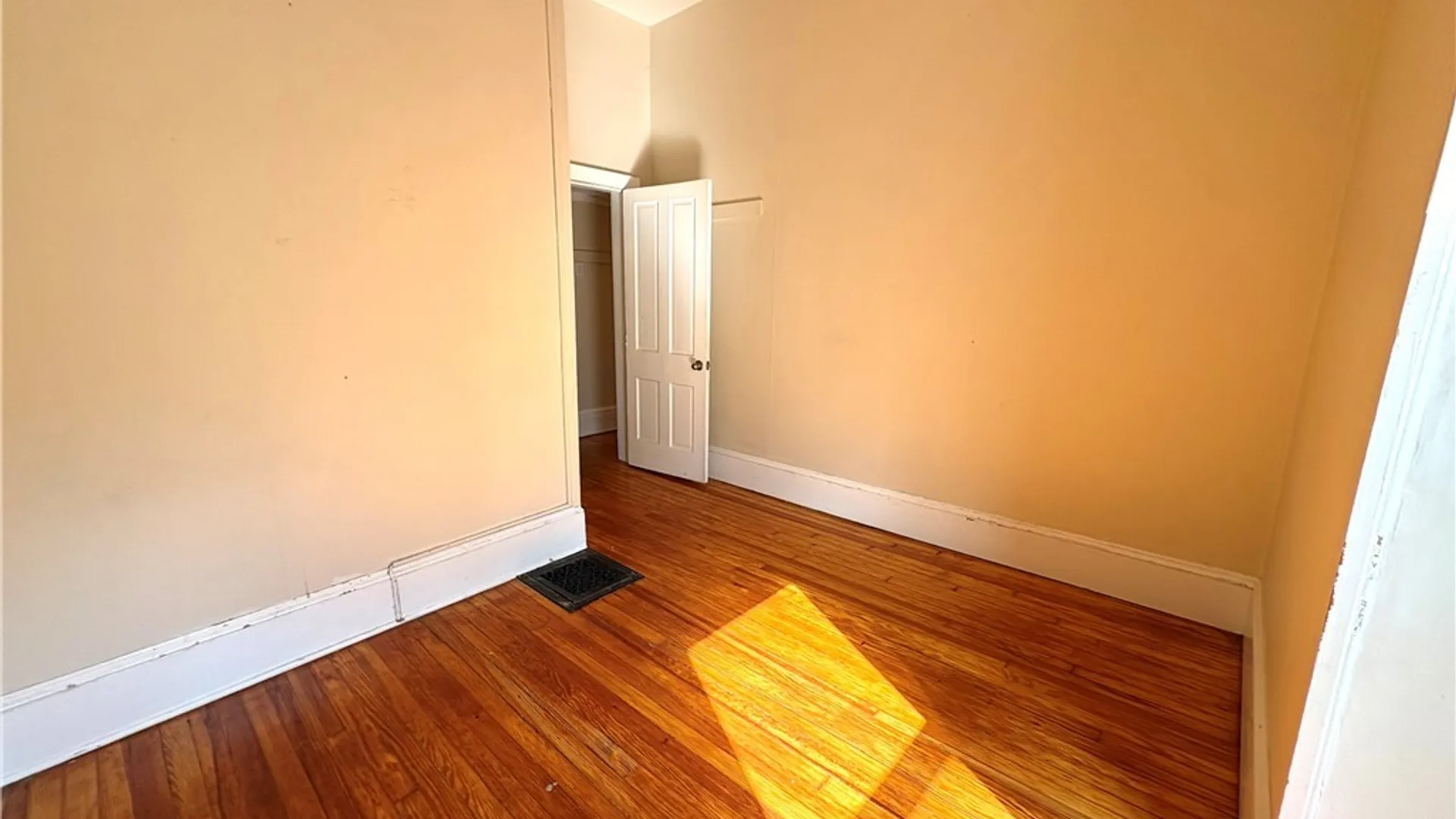 Property at 3 Park Avenue, Auburn, NY 13021 16