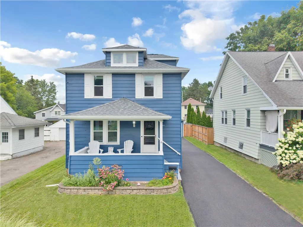Property at 30 Deland Park B, Perinton, NY 14450