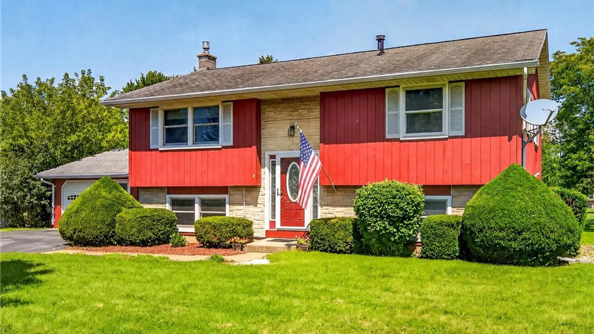 Property at 8 Oneida Ave Avenue, Geneseo, NY 14454 4