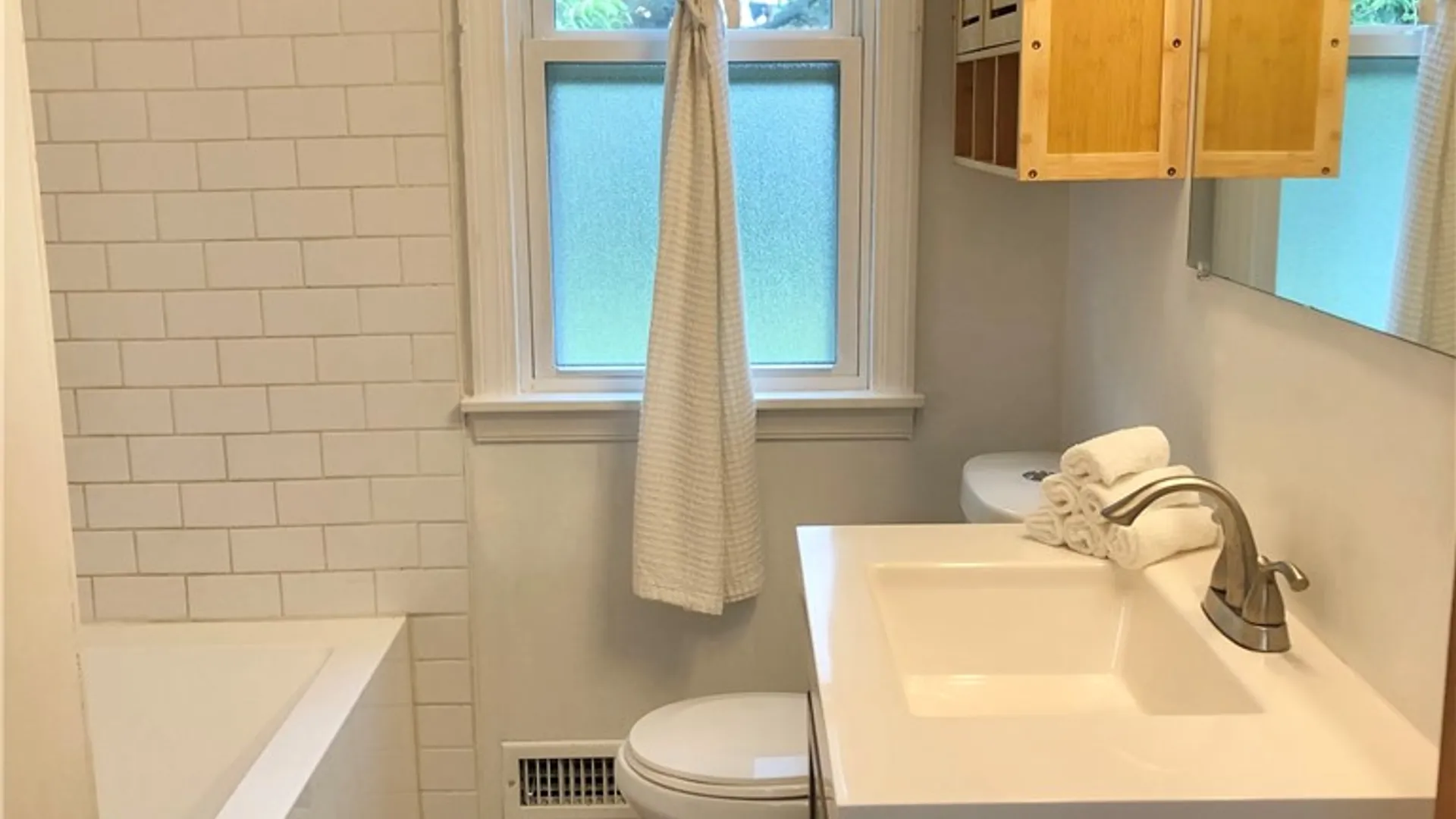 Property at 194 Legion Circle, Greece, NY 14616 9