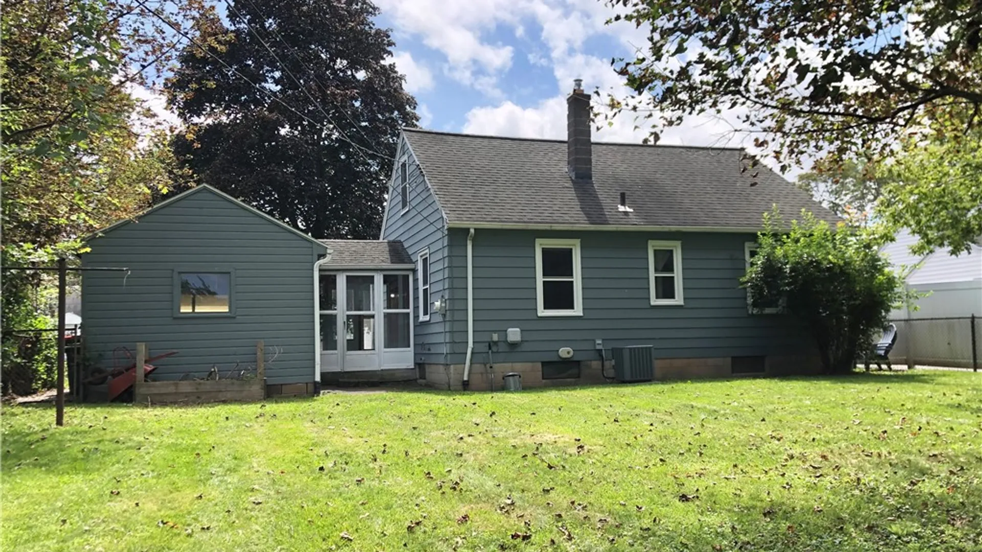 Property at 194 Legion Circle, Greece, NY 14616 23