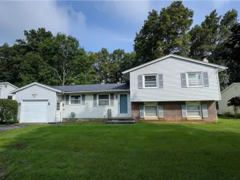 Property at 118 Holiday Lane, Canandaigua City, NY 14424