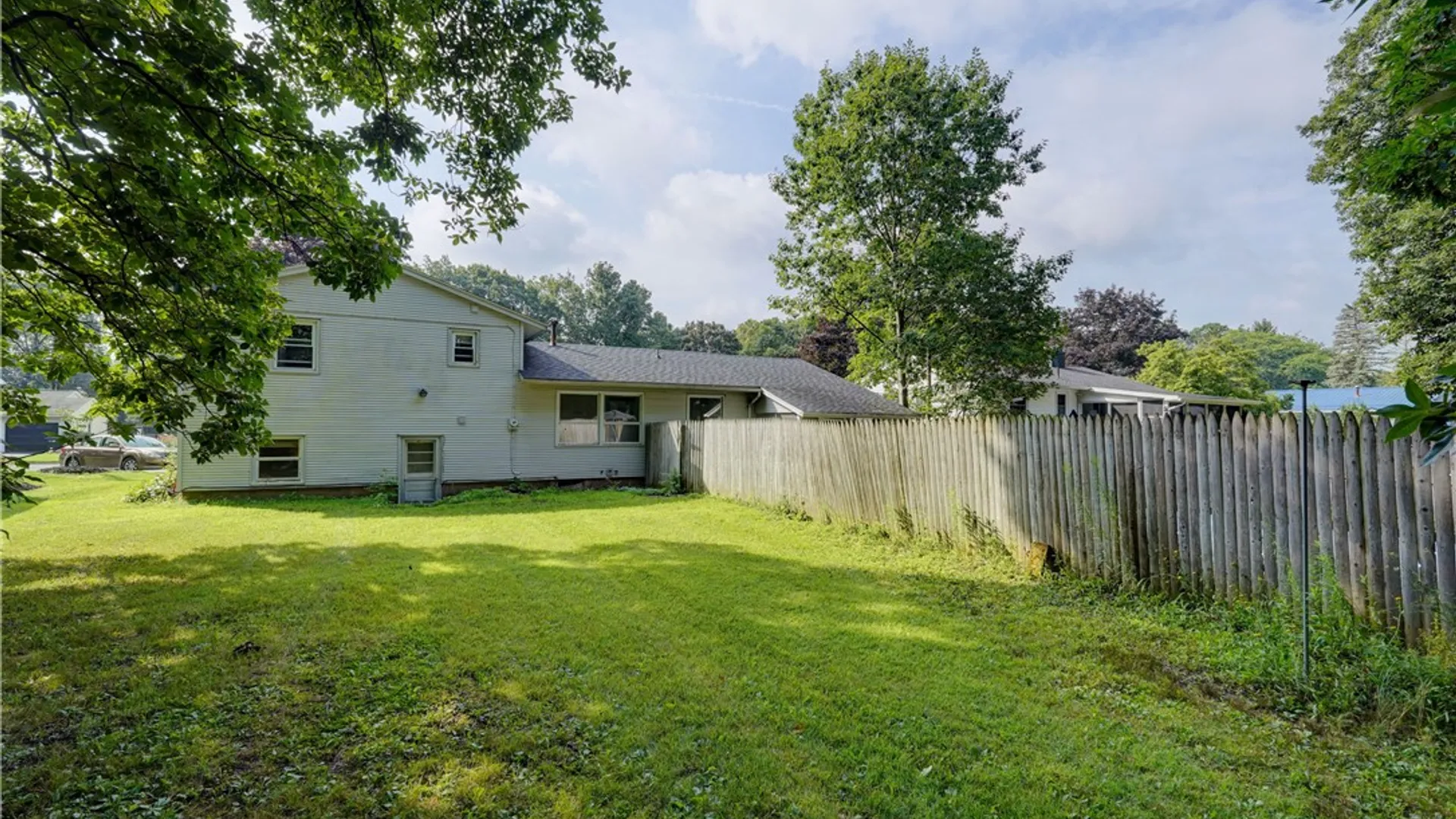 Property at 118 Holiday Lane, Canandaigua City, NY 14424 24