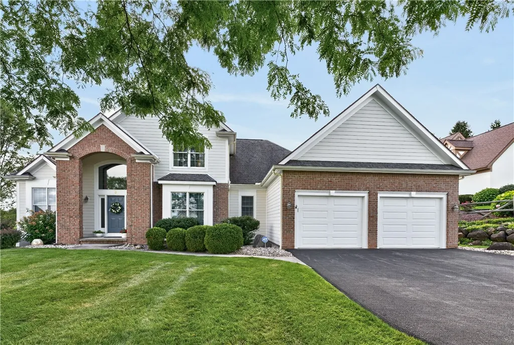 Property at 9 Cheshire Ridge, Victor, NY 14564