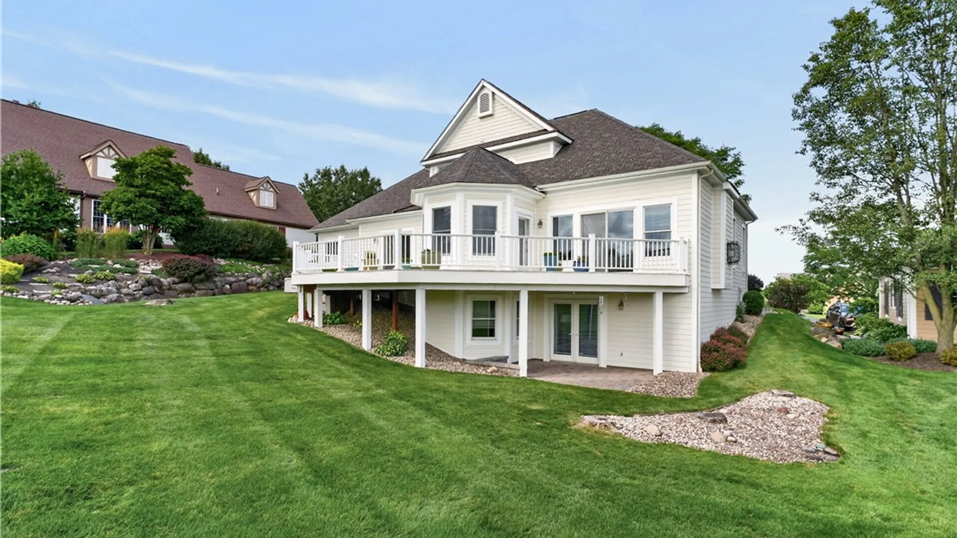 Property at 9 Cheshire Ridge, Victor, NY 14564 4