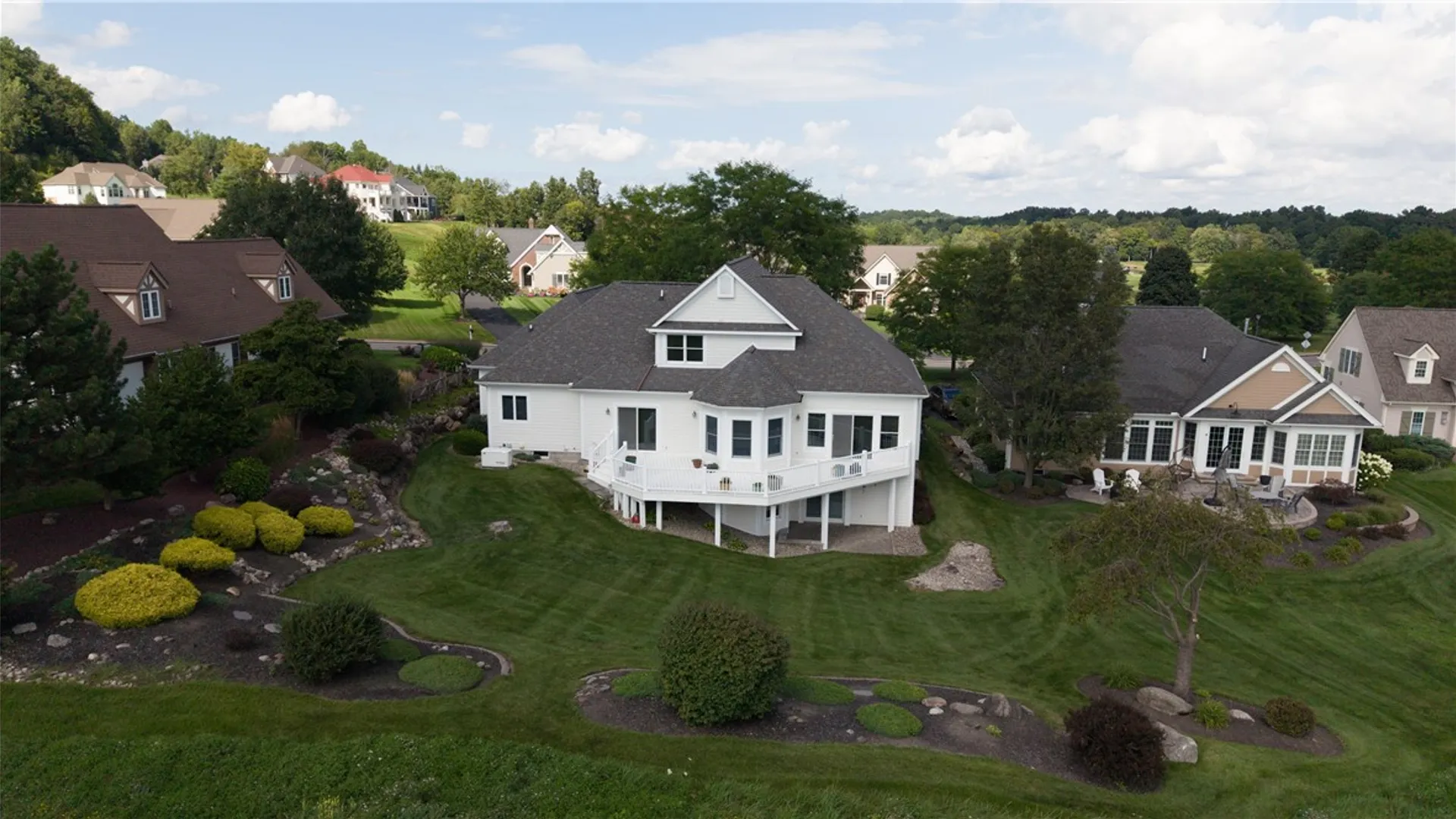 Property at 9 Cheshire Ridge, Victor, NY 14564 44
