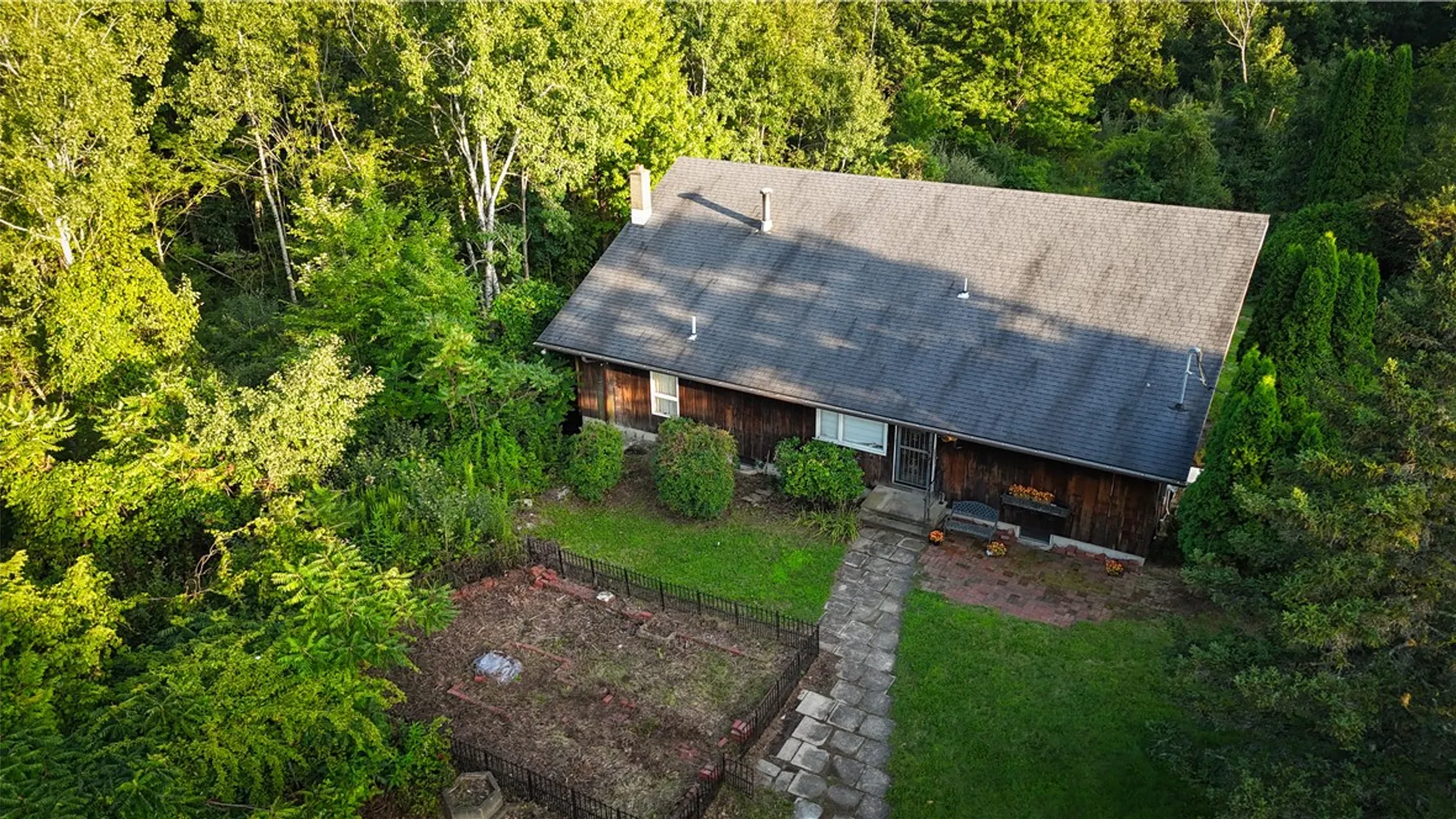 Property at 144 Hardscrabble Road, Baldwin, NY 14901 4