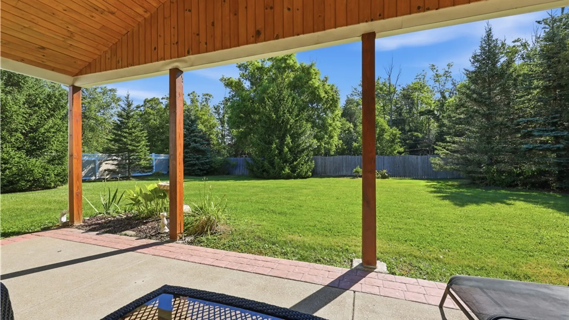 Property at 52 Cedar Ridge Drive, West Seneca, NY 14224 7