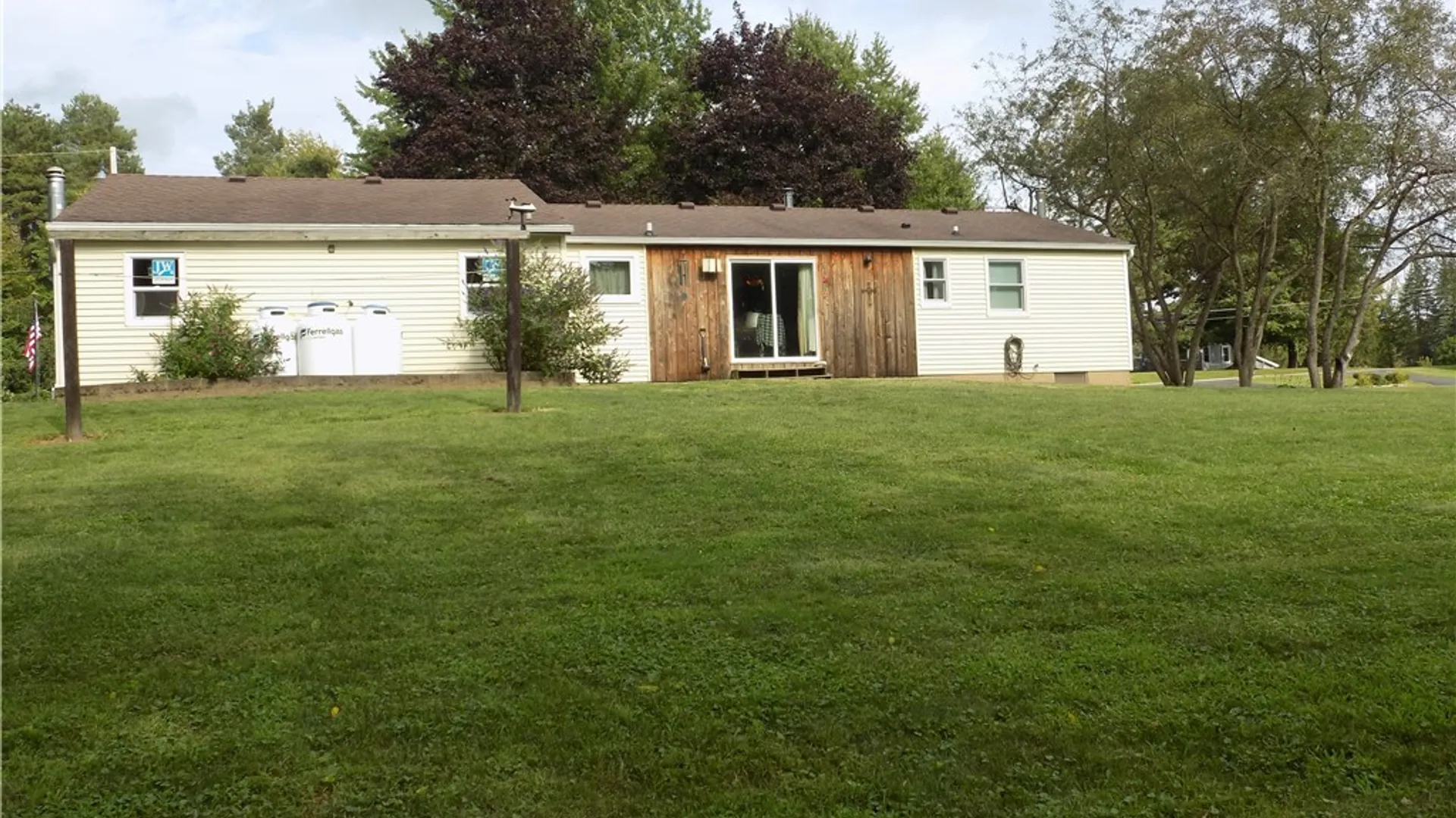 Property at 3375 Maple Avenue, Walworth, NY 14568 11