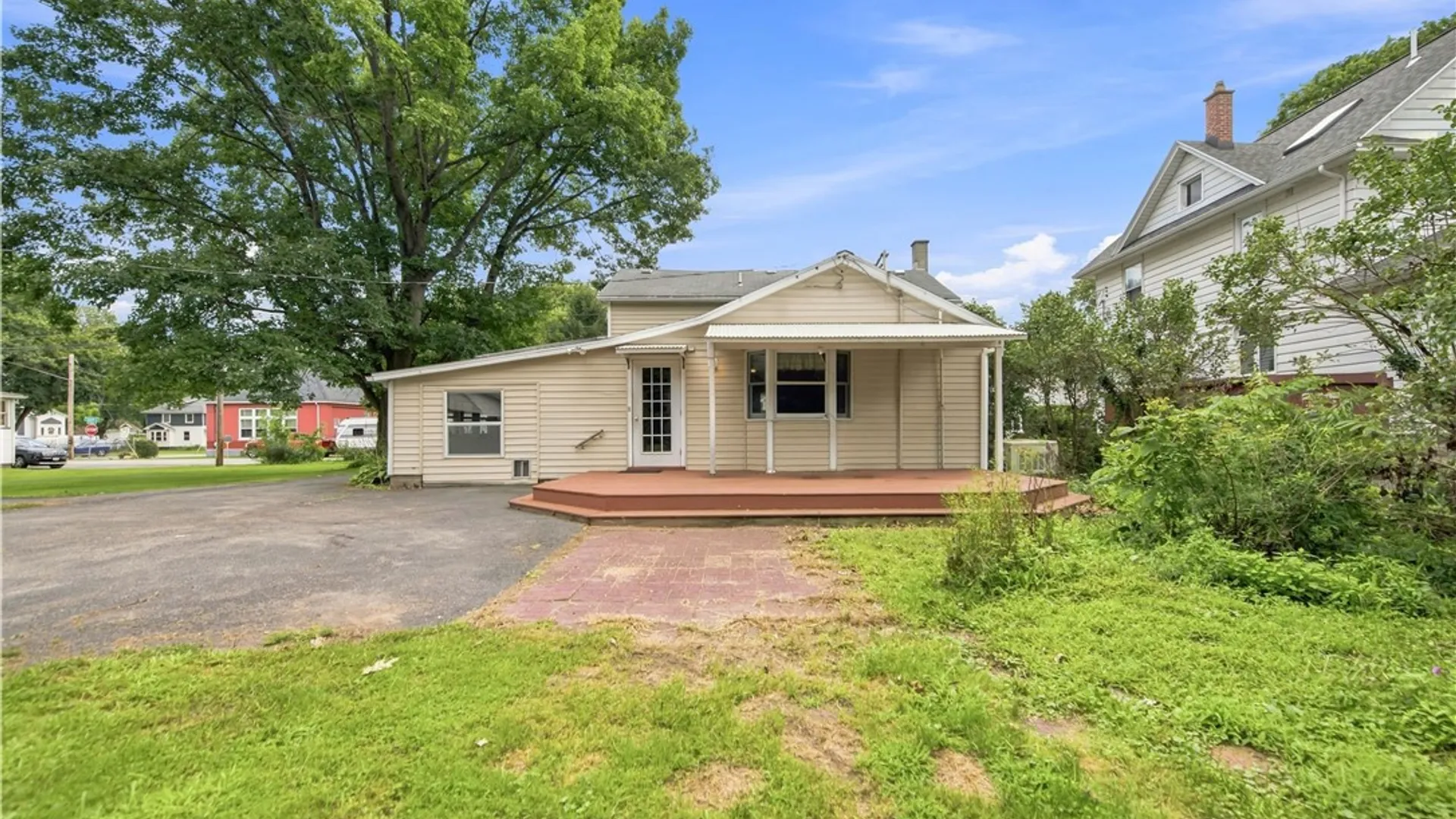 Property at 415 Washington Street, Ogden, NY 14559 4
