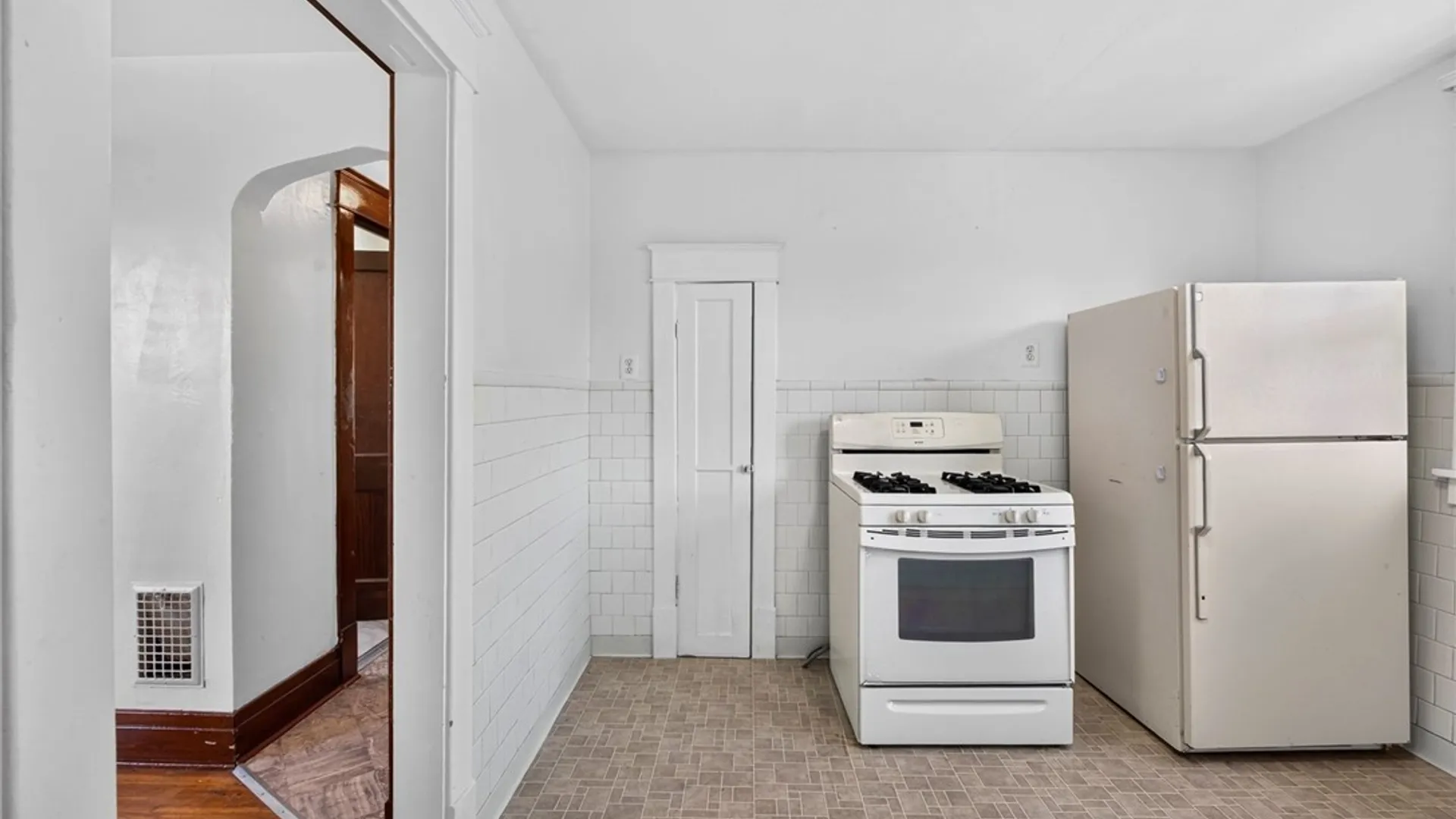Property at 153 Fisher Street, Buffalo, NY 14215 38