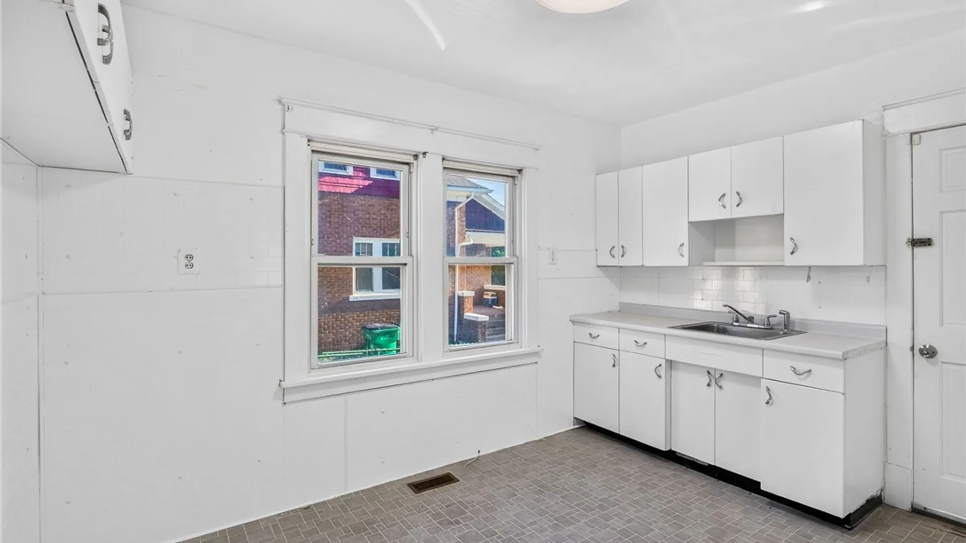 Property at 153 Fisher Street, Buffalo, NY 14215 17