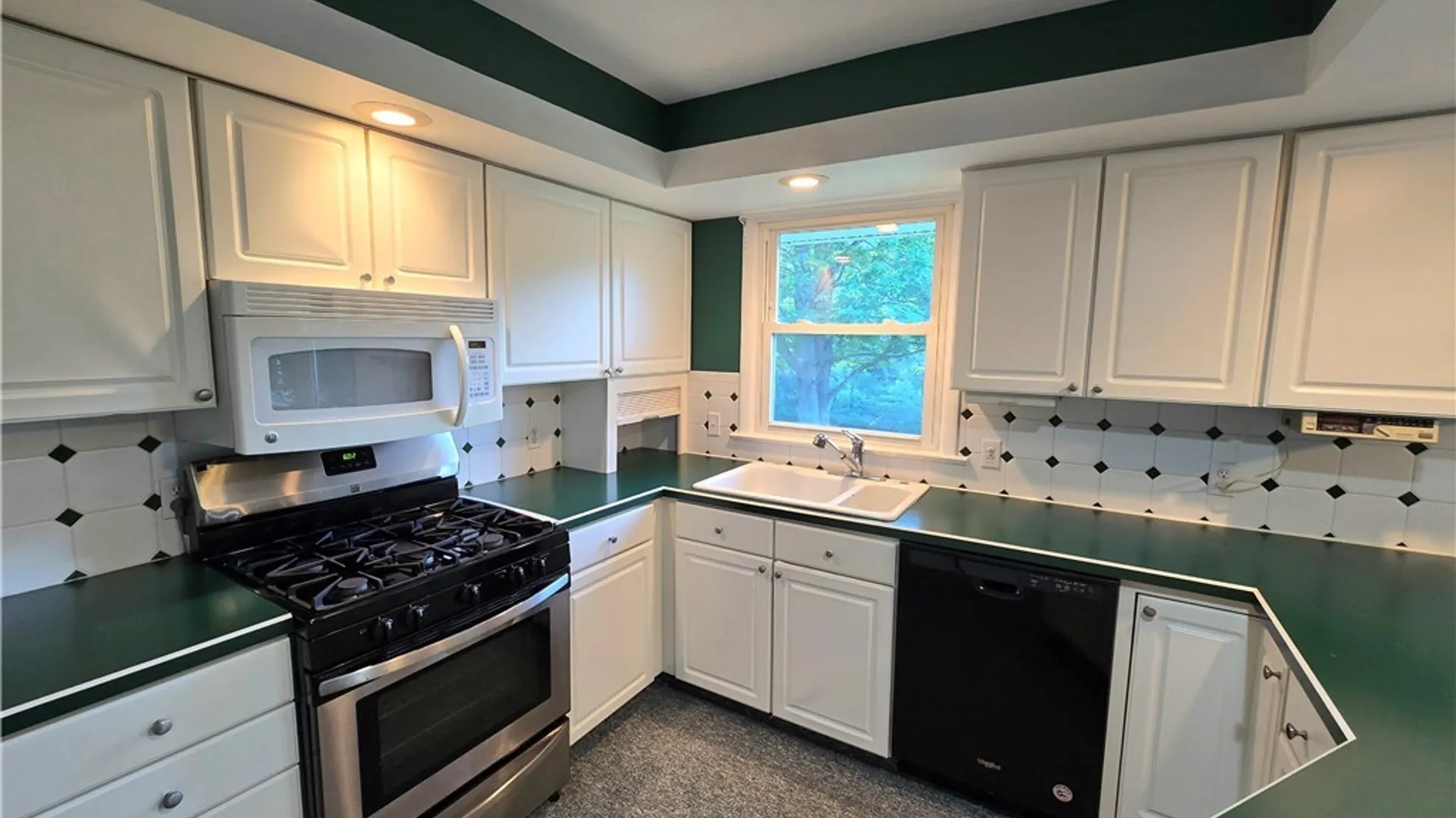 Property at 5 Snolly Lane, Otto Twp, PA 16729 10