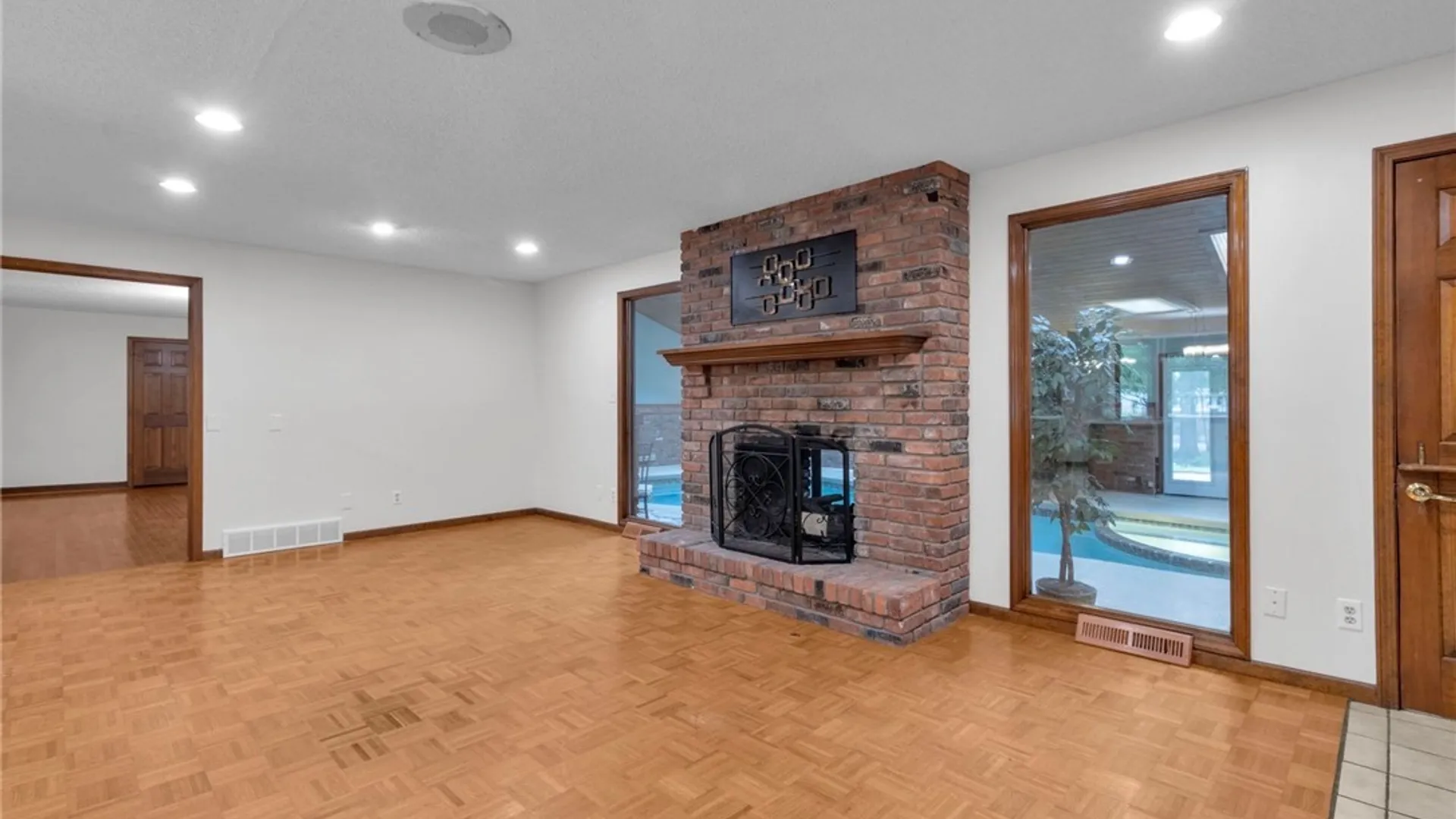 Property at 35 High Court, Amherst, NY 14226 6