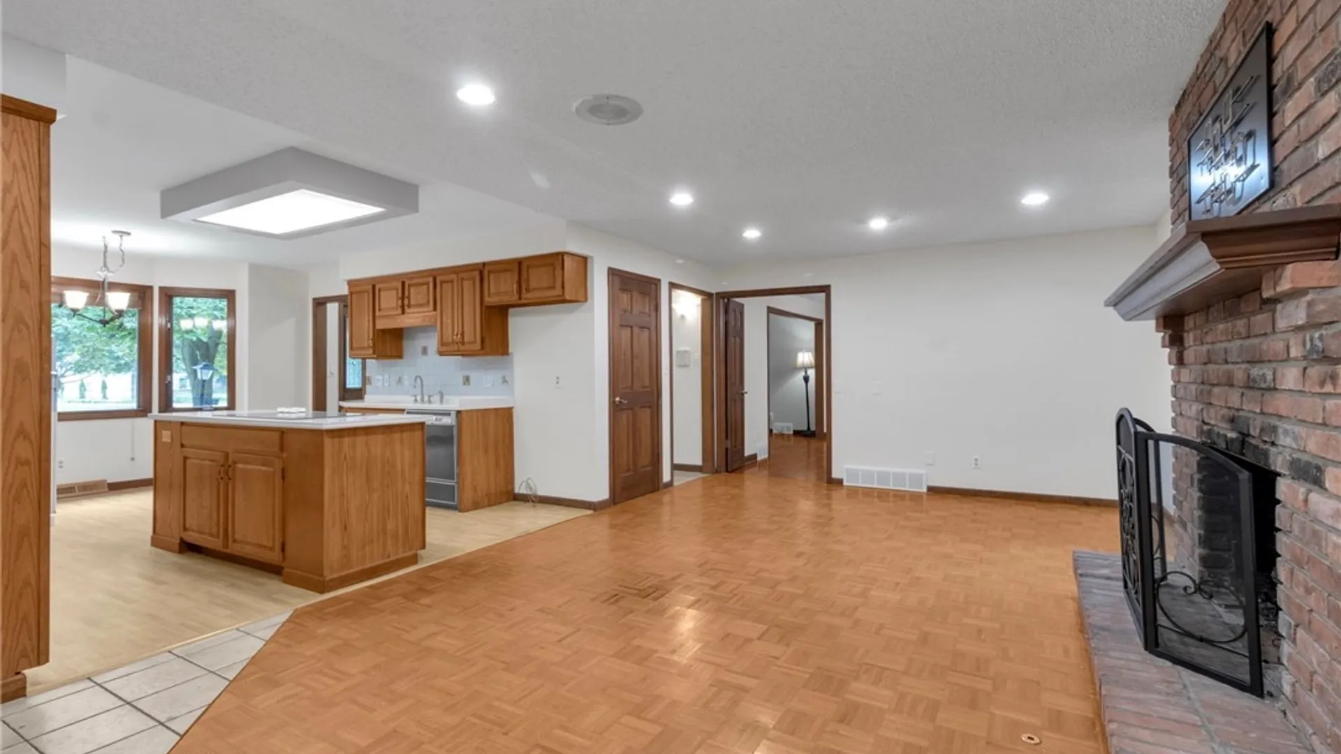 Property at 35 High Court, Amherst, NY 14226 7