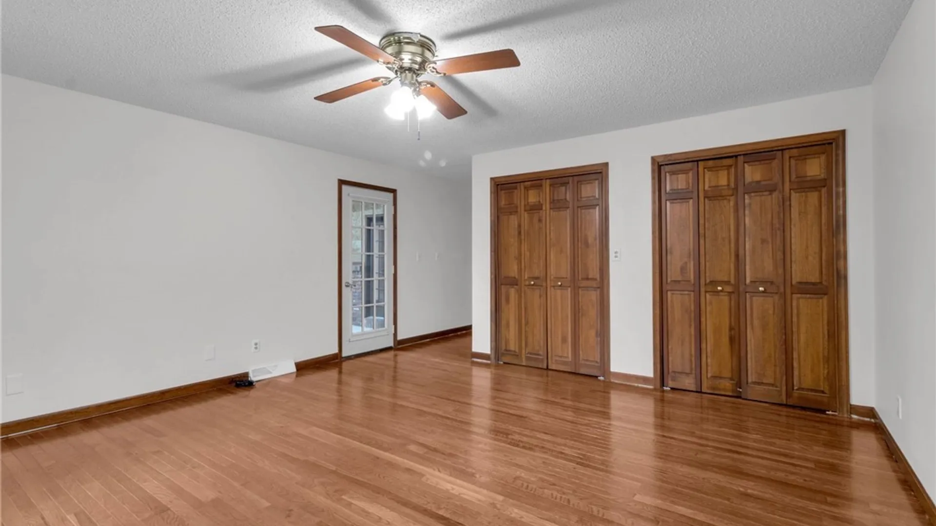 Property at 35 High Court, Amherst, NY 14226 19
