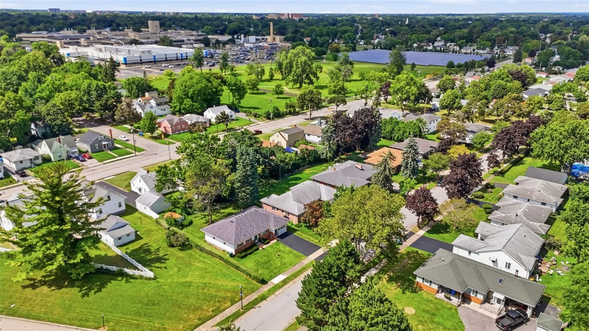 Property at 24 Pinecliff Drive, Rochester, NY 14609 37
