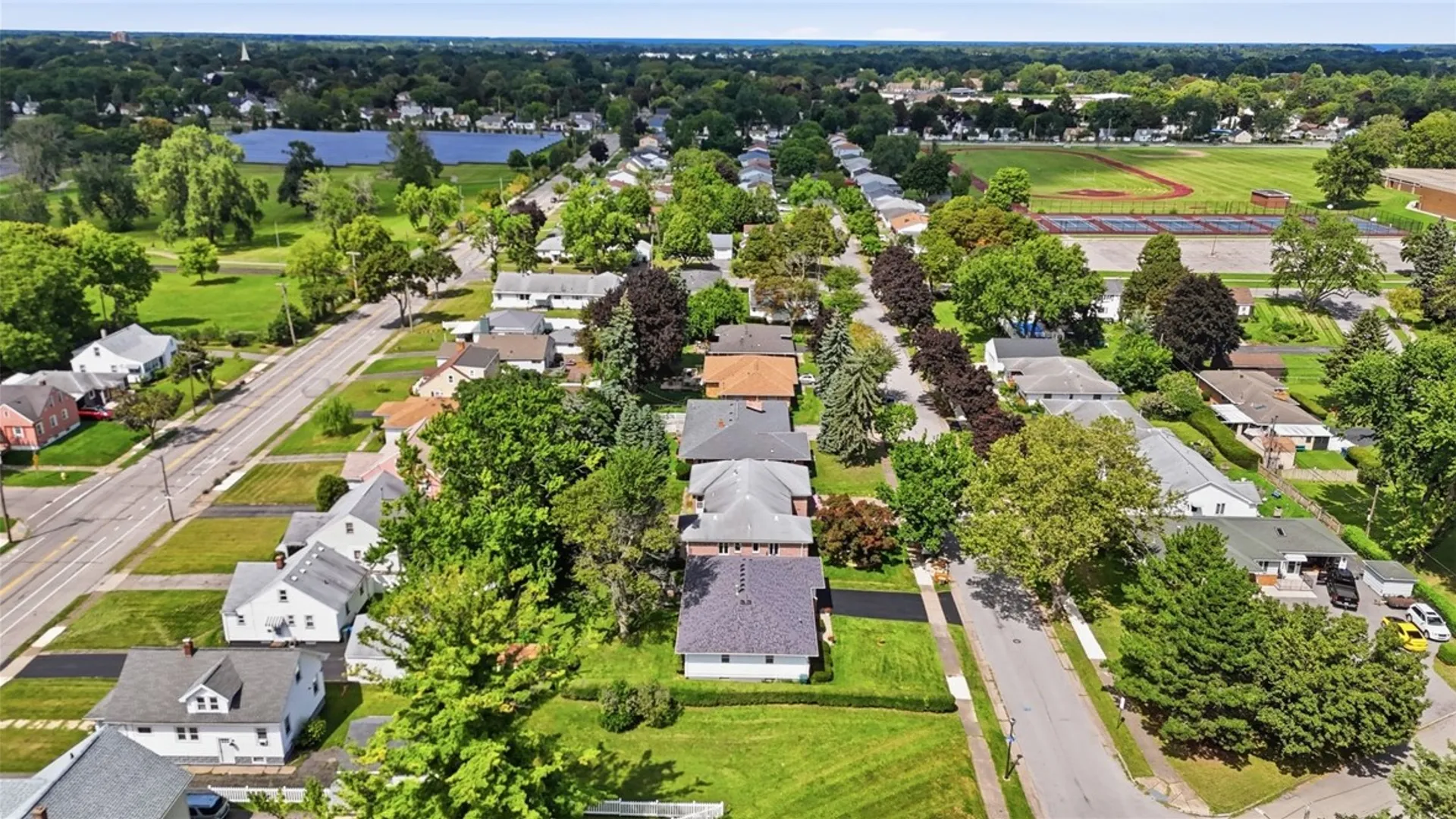 Property at 24 Pinecliff Drive, Rochester, NY 14609 38
