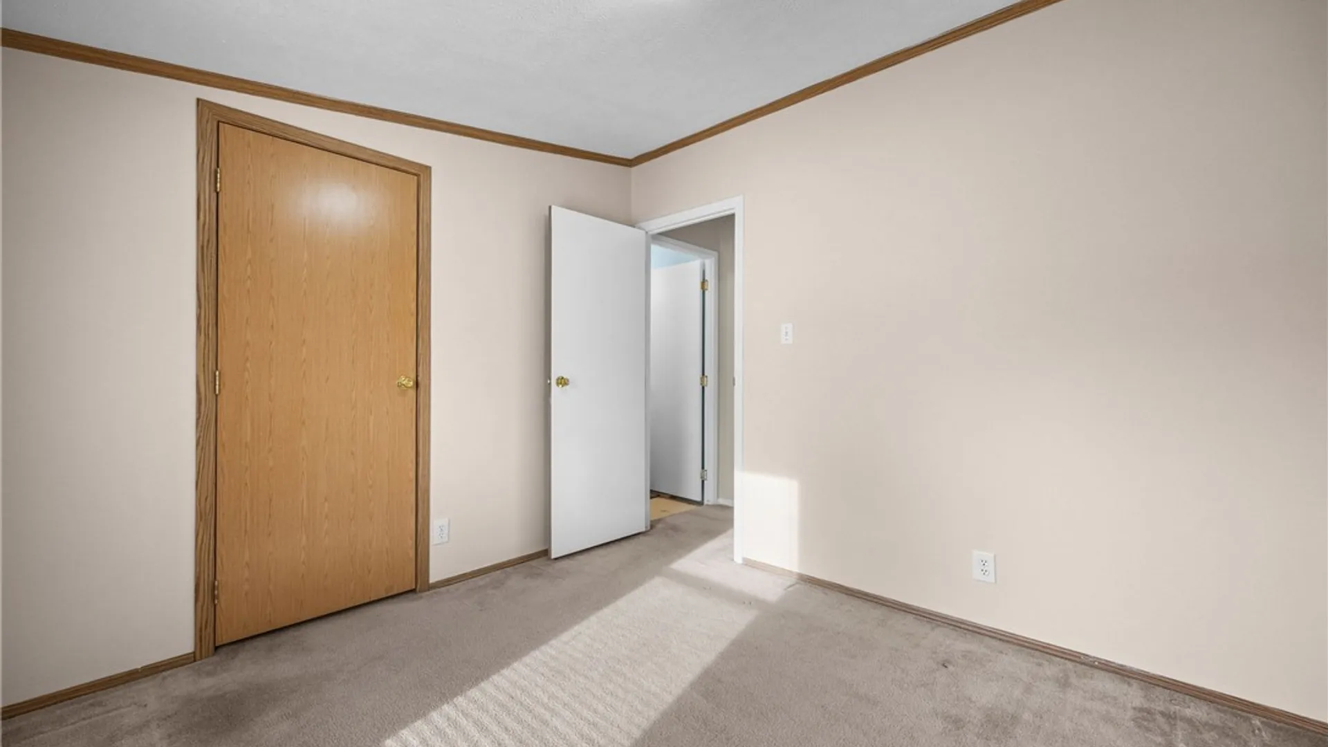 Property at 31 Picture Book Park, West Bloomfield, NY 14585 41