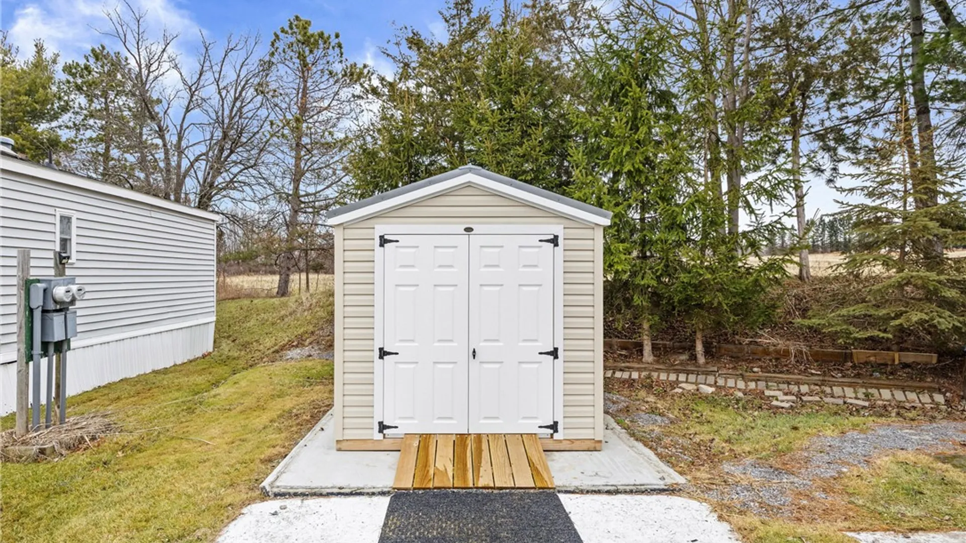 Property at 31 Picture Book Park, West Bloomfield, NY 14585 45