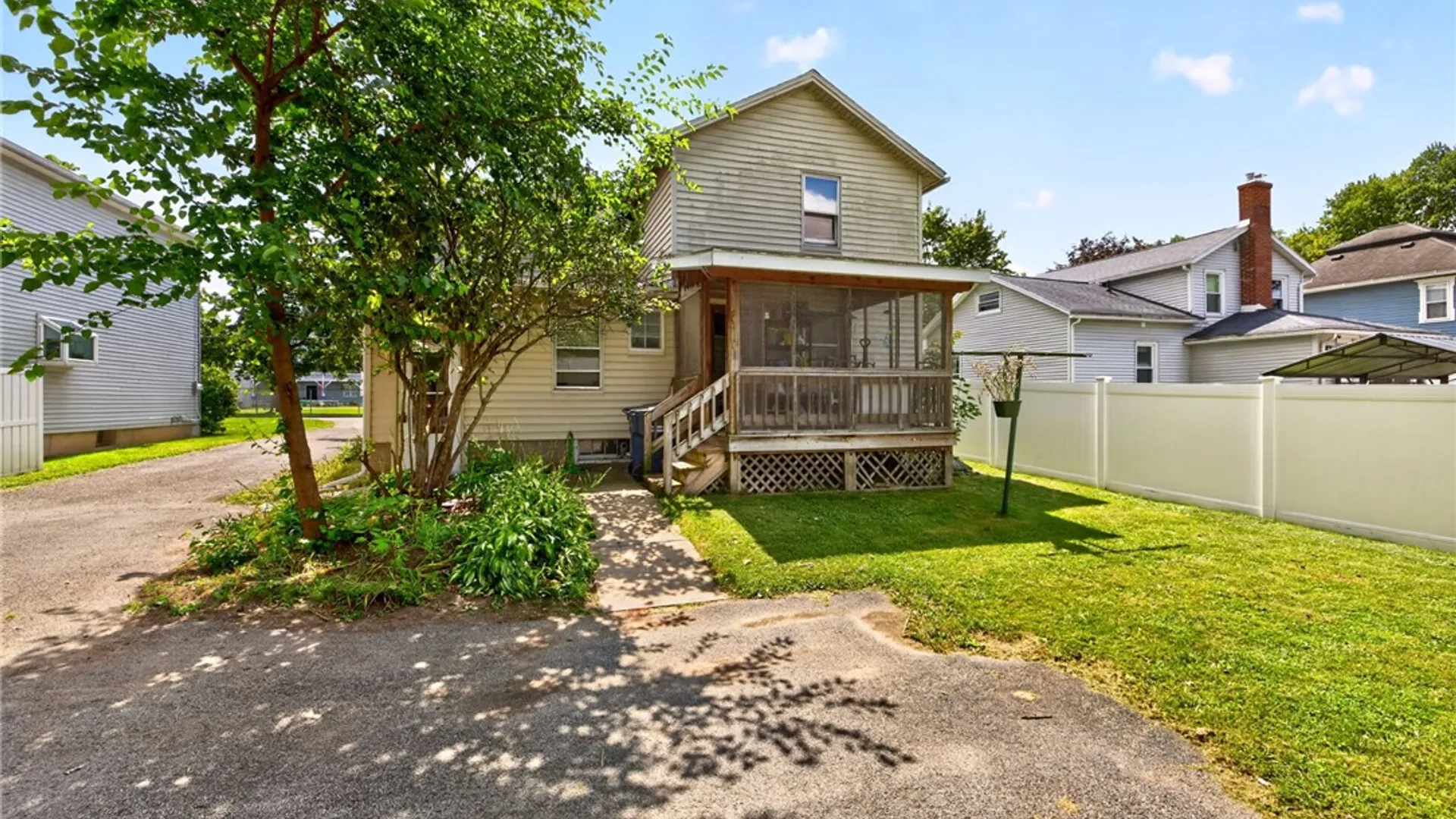 Property at 303-305 W Jackson Street, Palmyra, NY 14522 25